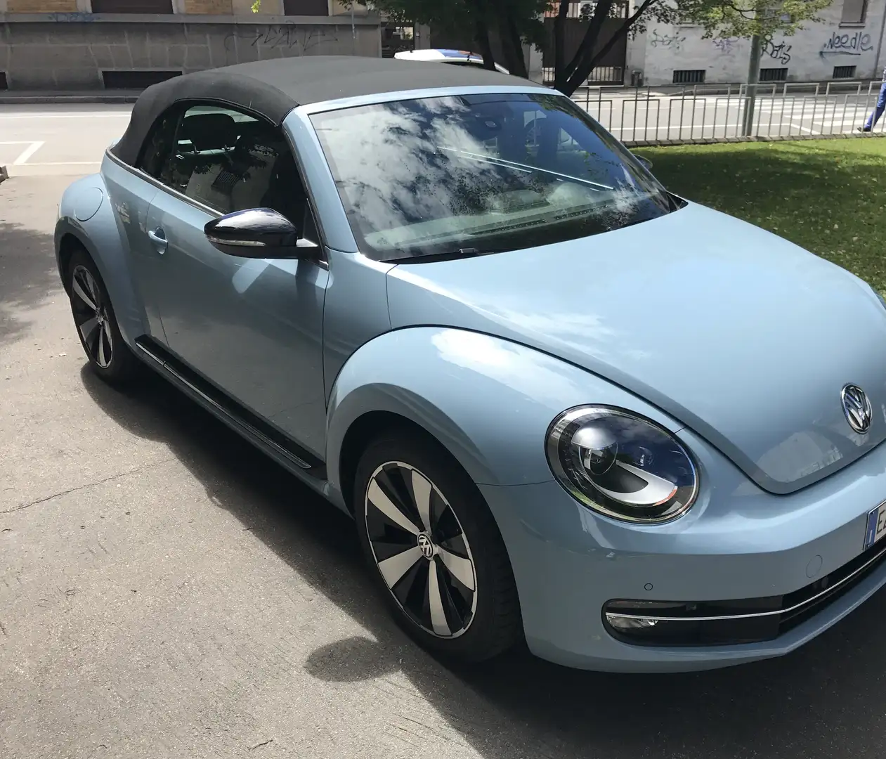 Volkswagen Maggiolino Cabrio 2.0 tdi bm Sport 150cv - 2