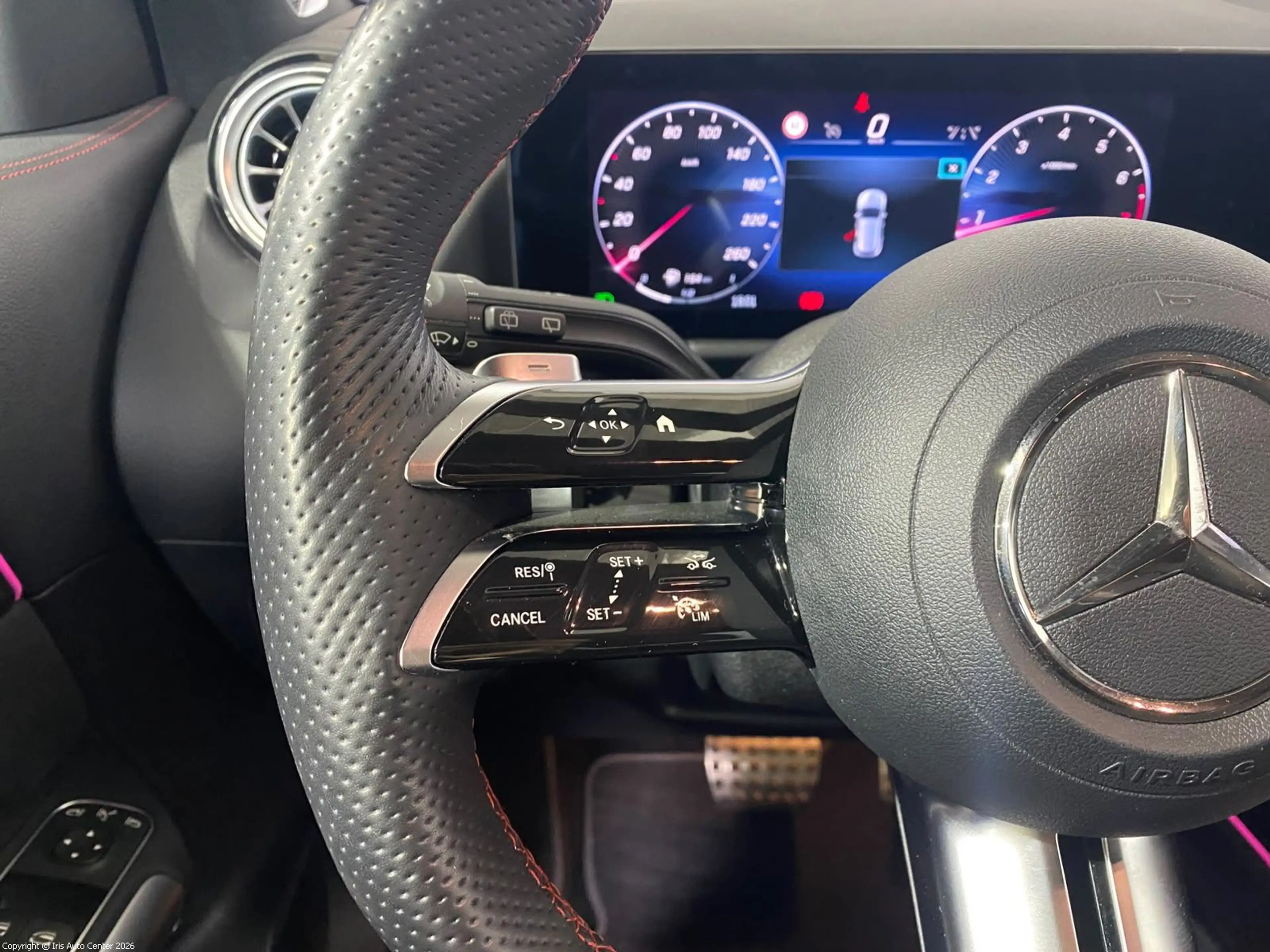 Mercedes-Benz GLA 180 AMG LINE | BURMESTER | CAMERA 360 | A.C.C. — photo 13
