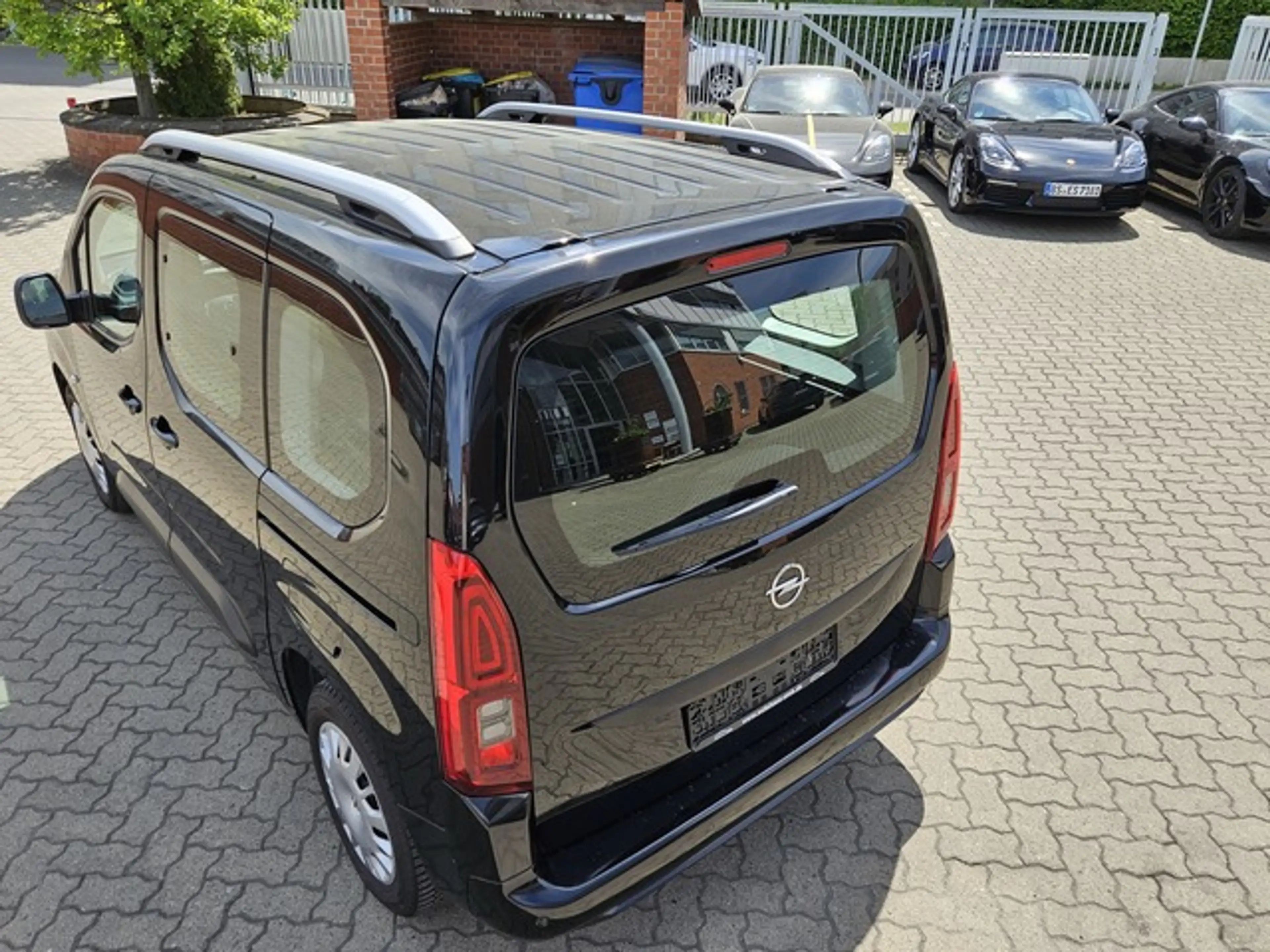 Opel Combo Life 1.5D Selection,Navi,PDC,AHK,VOLL — photo 7