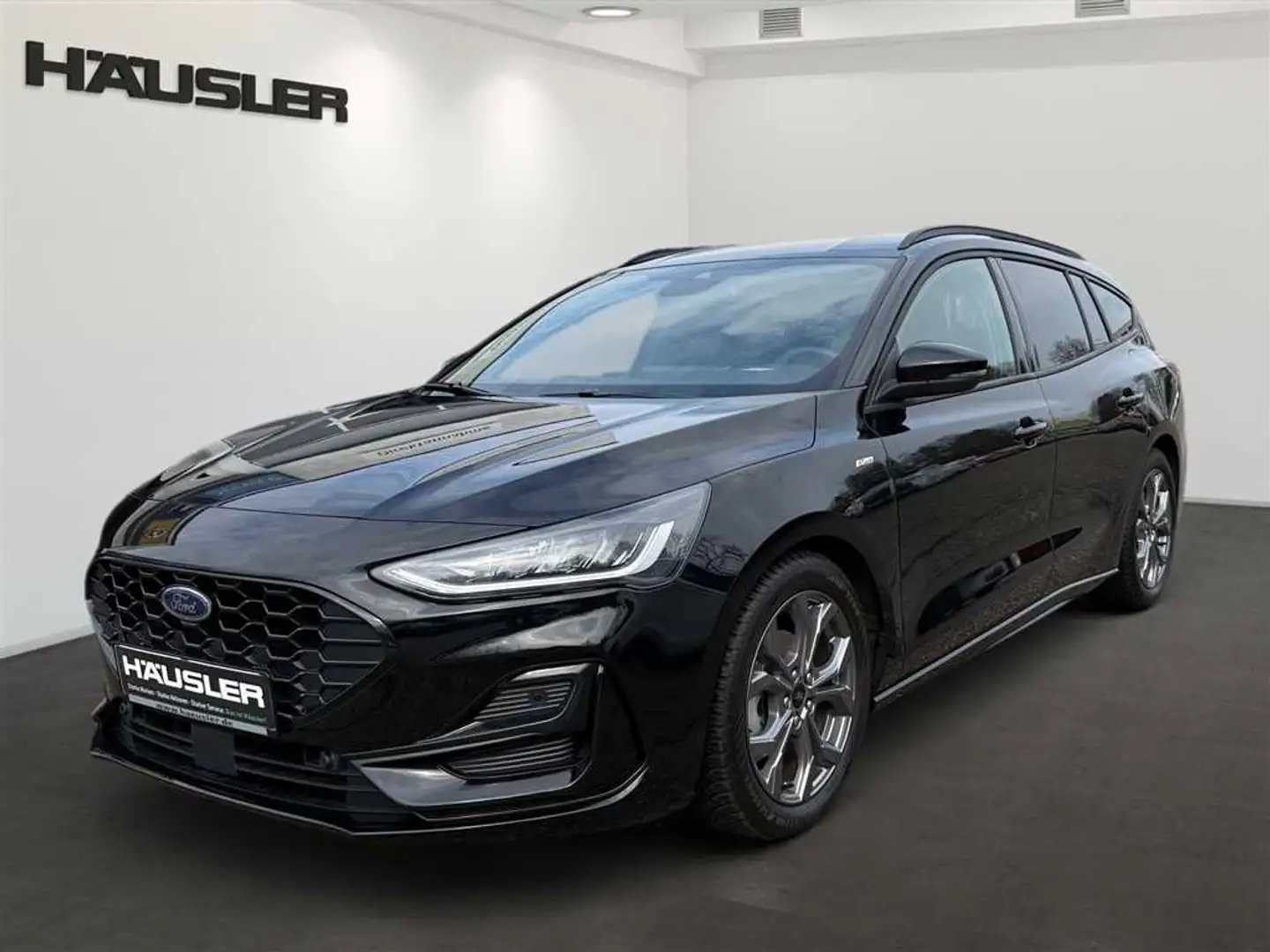 Ford Focus 1.0 EcoBoost ST-Line mit PDC*SHZ*Navi Noir - 1