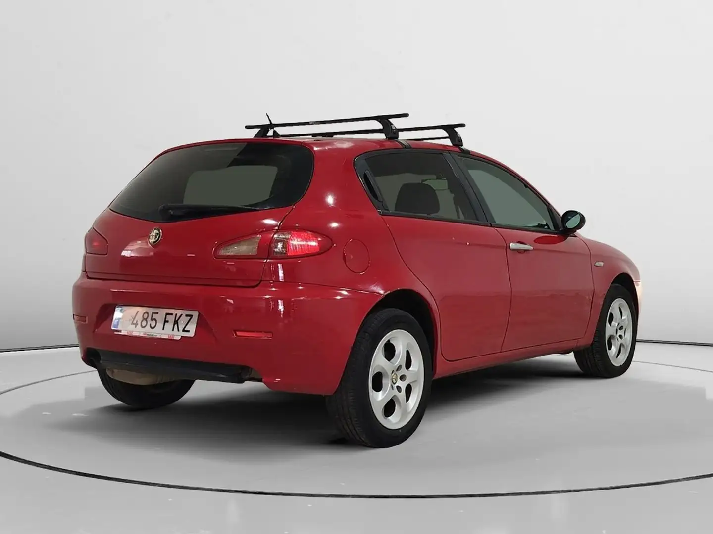 Alfa Romeo 147 1.9JTD Selective 120 Rojo - 2