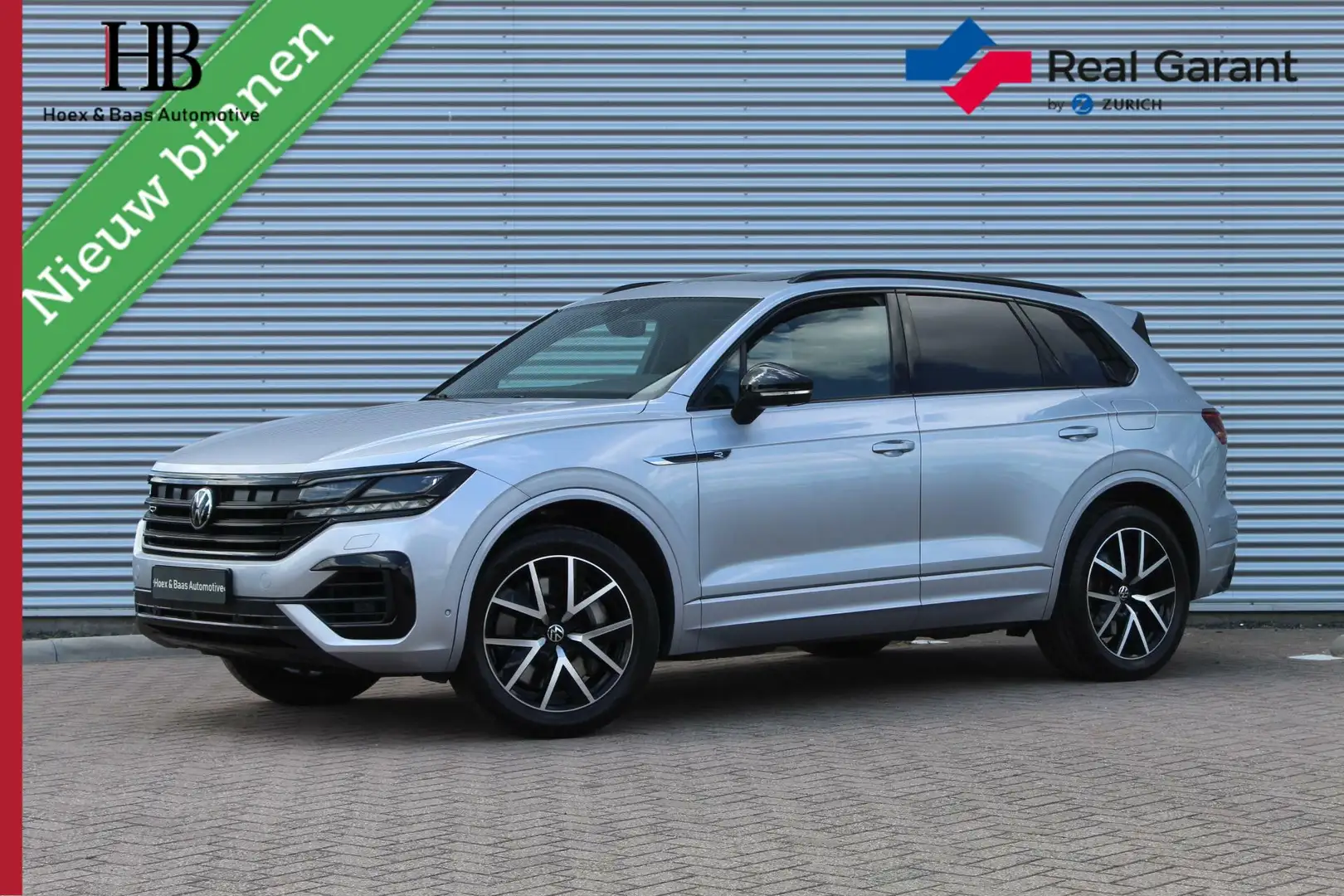 Volkswagen Touareg 3.0 TSi eHybrid 4M R-line/Pano/Matrix/Trekhaak Grijs - 1