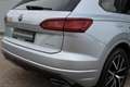 Volkswagen Touareg 3.0 TSi eHybrid 4M R-line/Pano/Matrix/Trekhaak Grijs - thumbnail 26