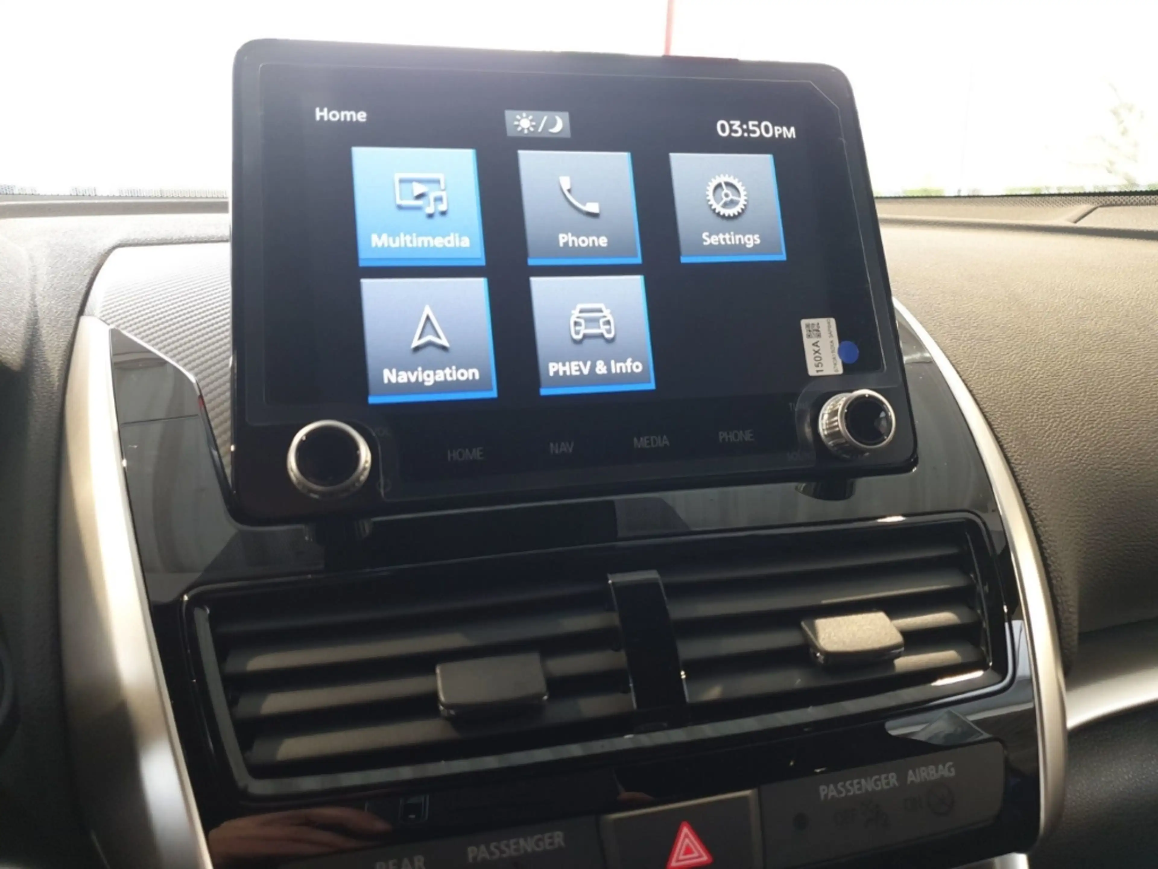 Mitsubishi Eclipse Cross Plug-In Hybrid Plus Navi Standheizung — photo 15