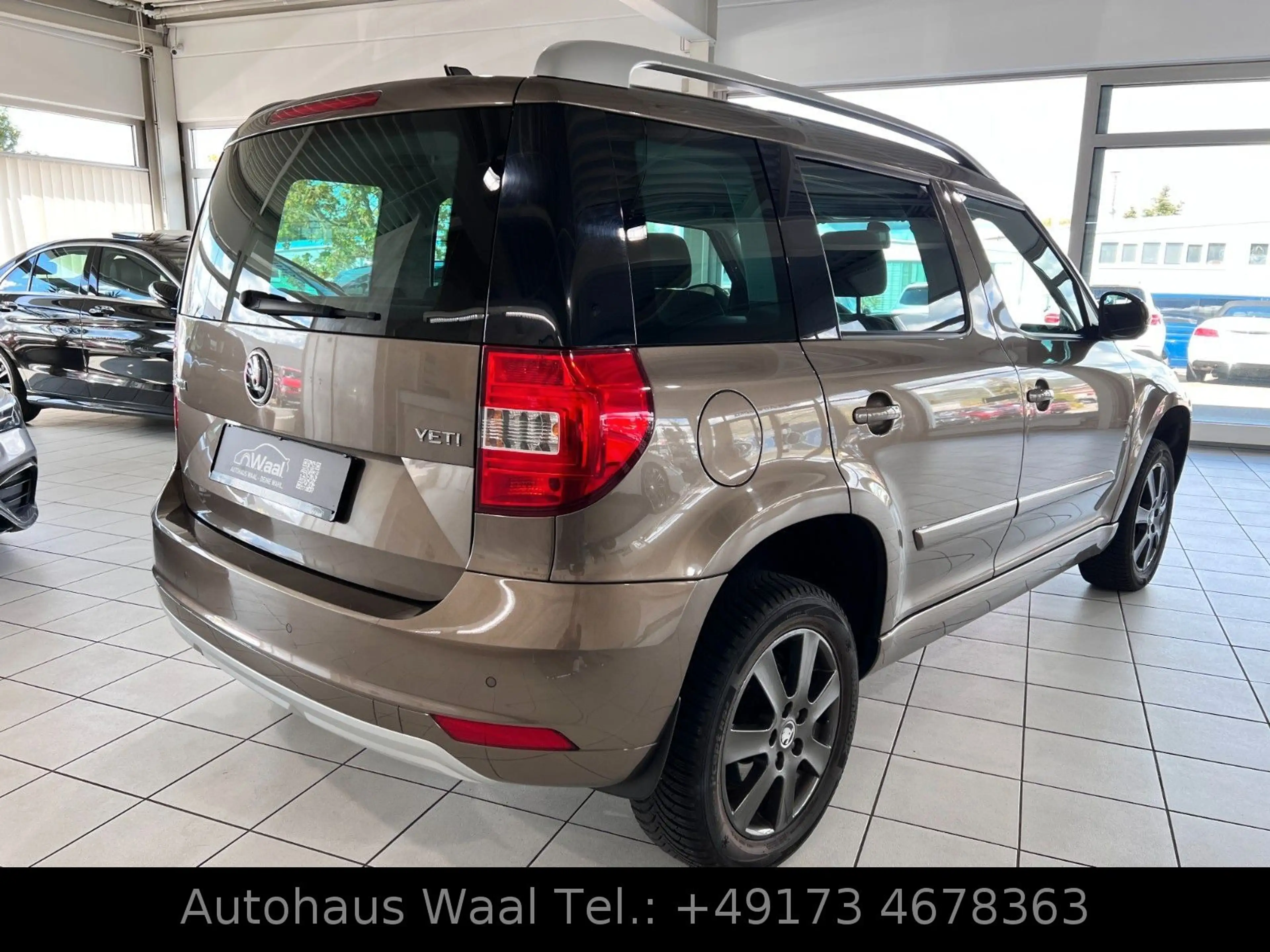 Skoda Yeti Elegance|1-HD | DSG | MEMORY | TEMPO | NAVI — photo 5