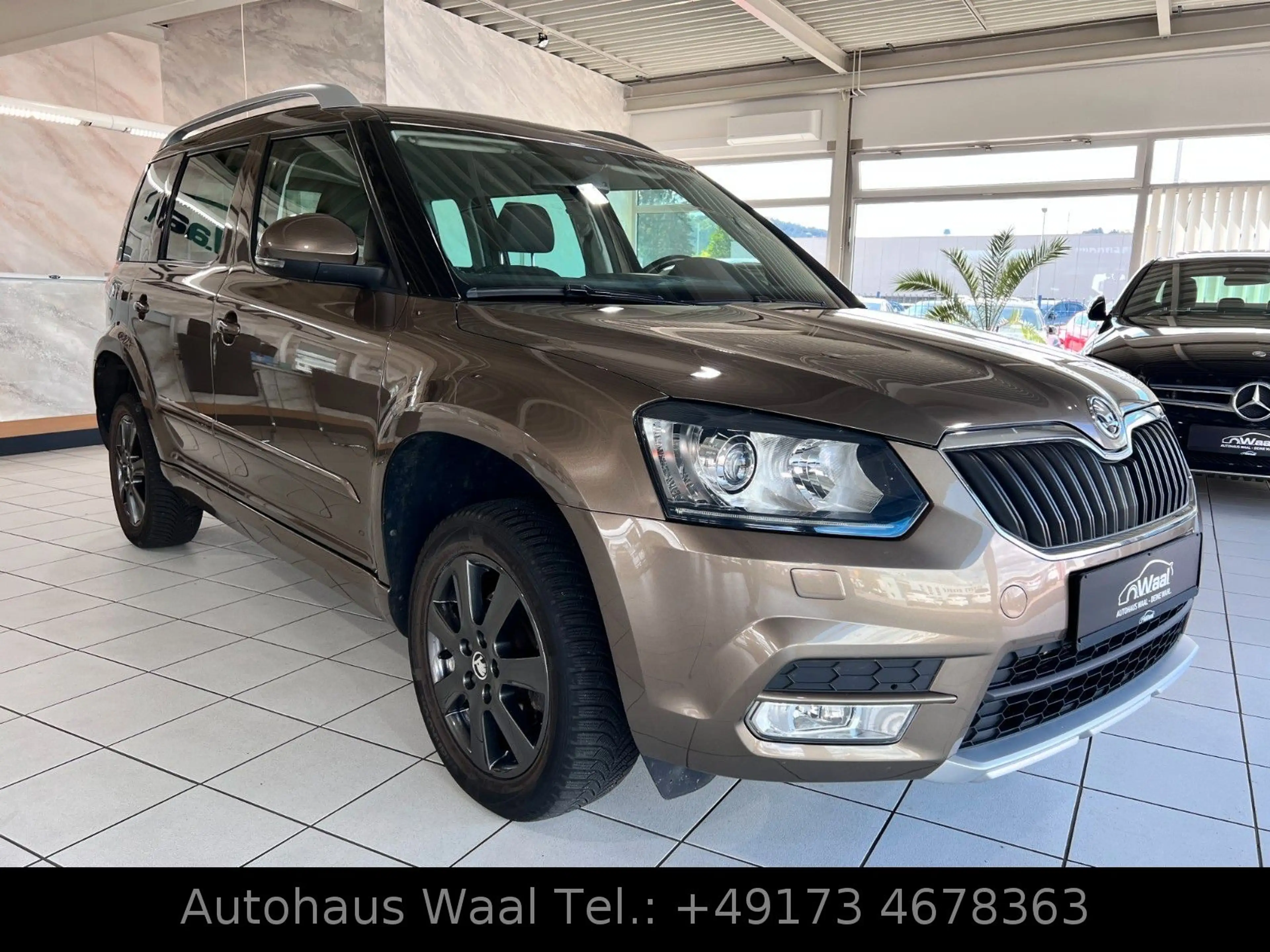Skoda Yeti Elegance|1-HD | DSG | MEMORY | TEMPO | NAVI — photo 3