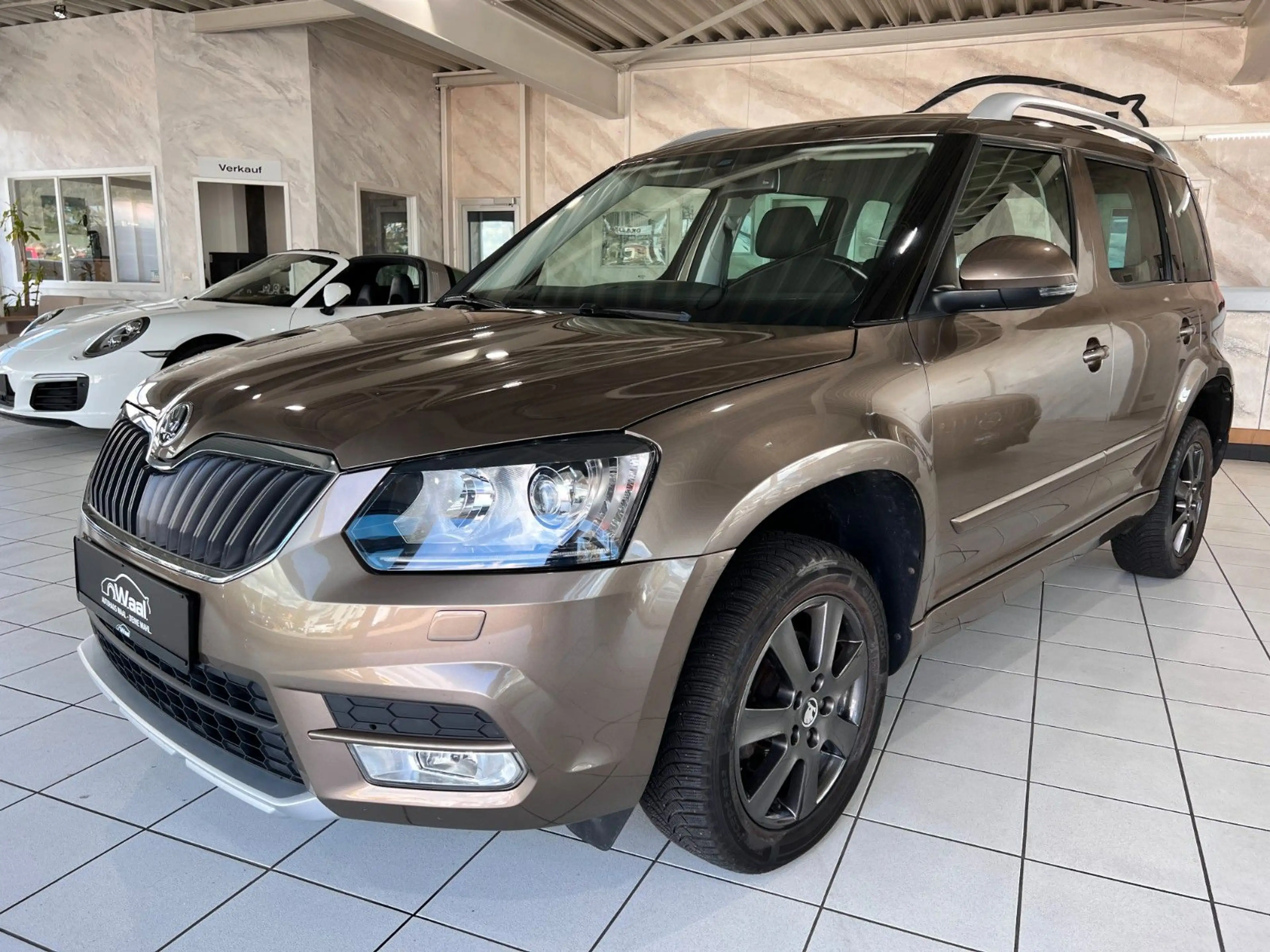 Skoda Yeti Elegance|1-HD | DSG | MEMORY | TEMPO | NAVI