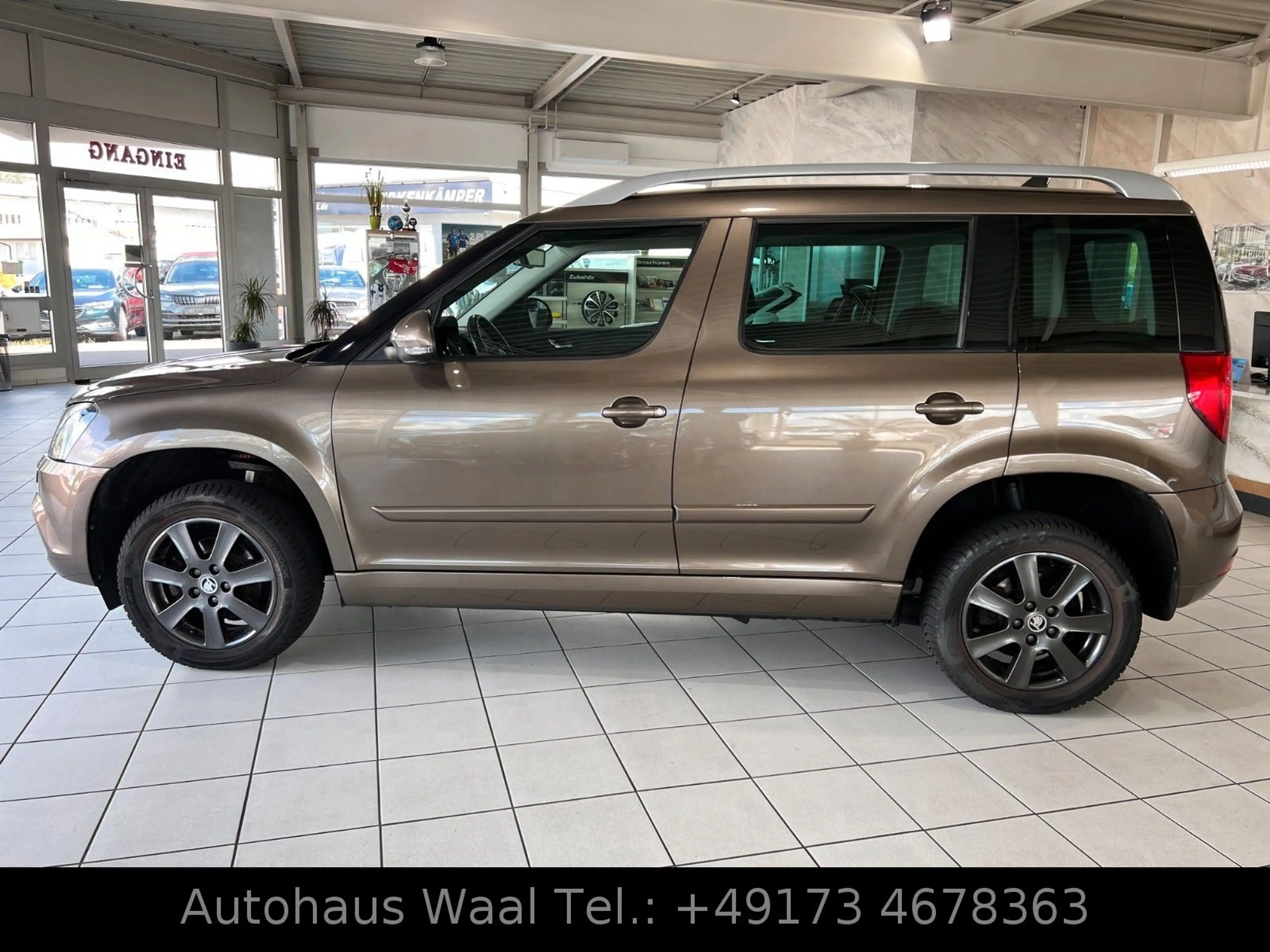 Skoda Yeti Elegance|1-HD | DSG | MEMORY | TEMPO | NAVI — photo 8