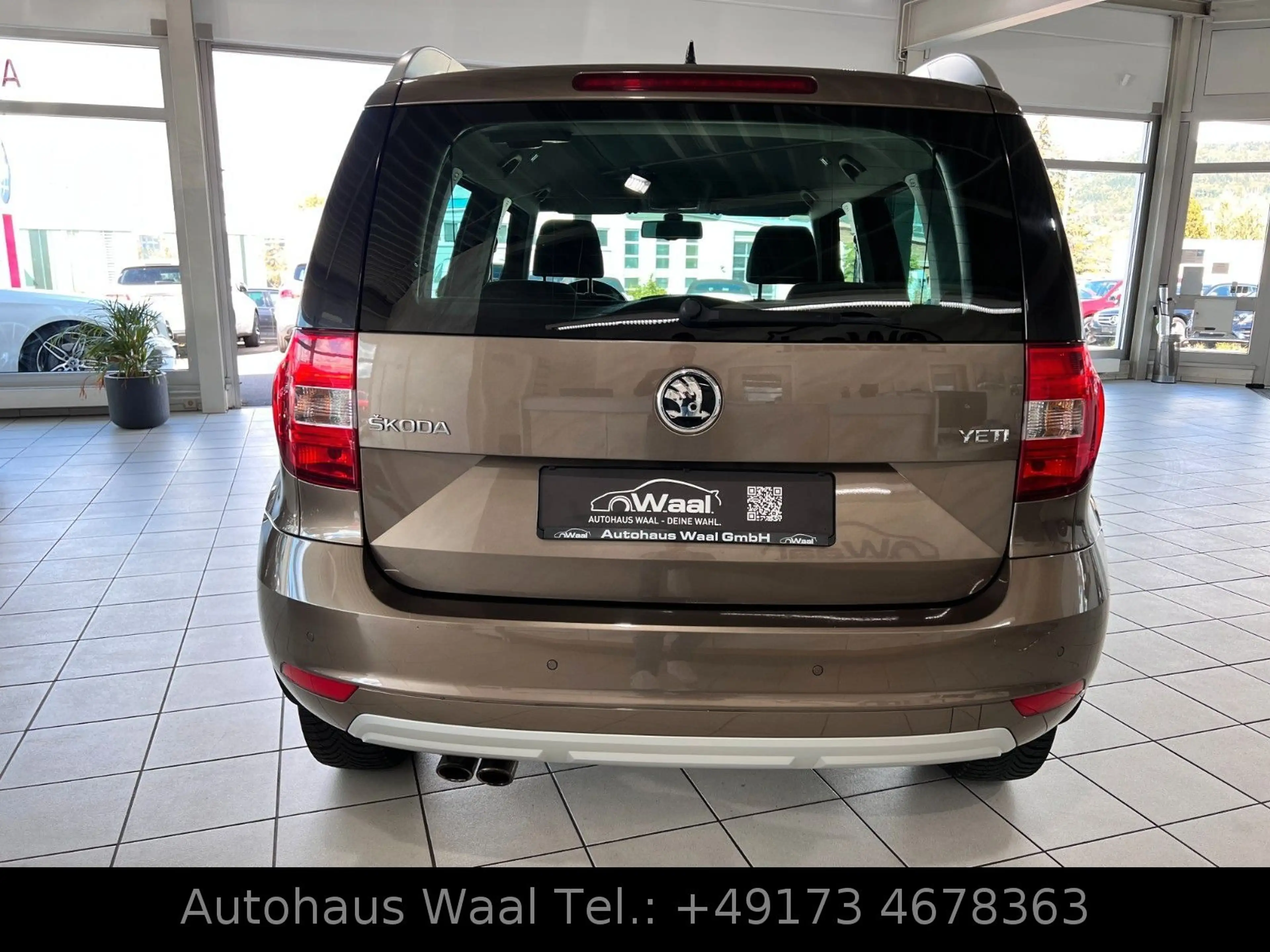 Skoda Yeti Elegance|1-HD | DSG | MEMORY | TEMPO | NAVI — photo 6
