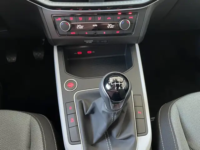 SEAT Ibiza view 15