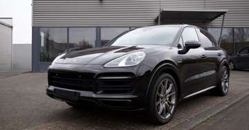 E-Hybrid Tiptronic S Platinum Edition