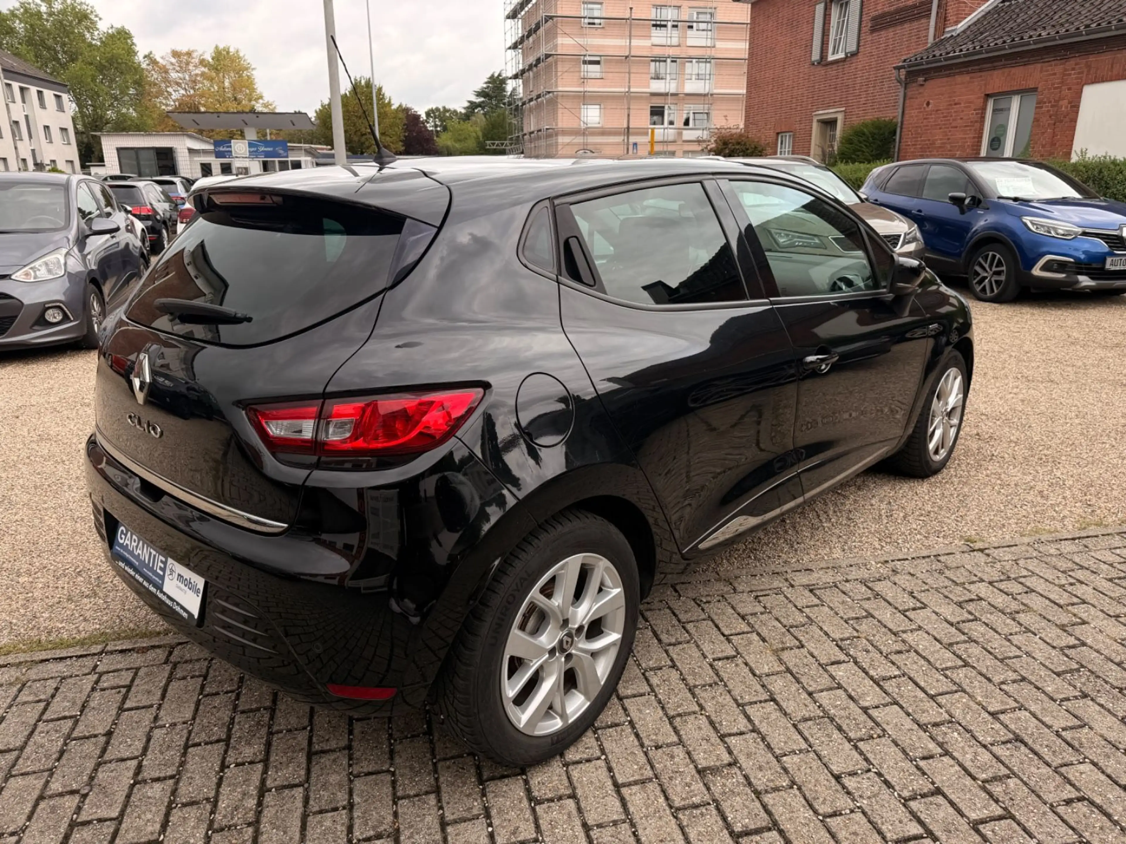 Renault Clio IV Limited+Scheckheft+Wartung Neu+Navi — photo 5