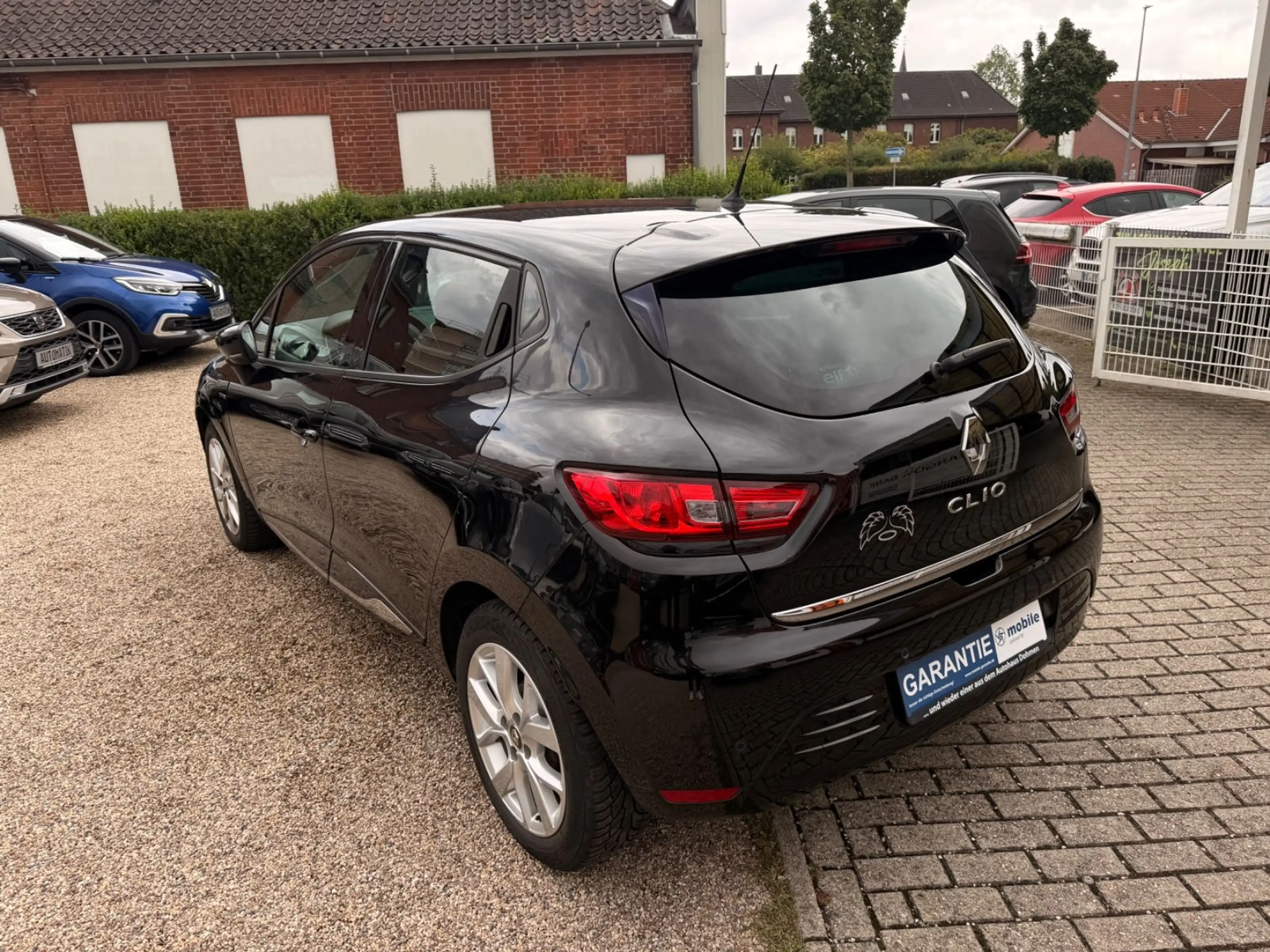 Renault Clio IV Limited+Scheckheft+Wartung Neu+Navi — photo 8