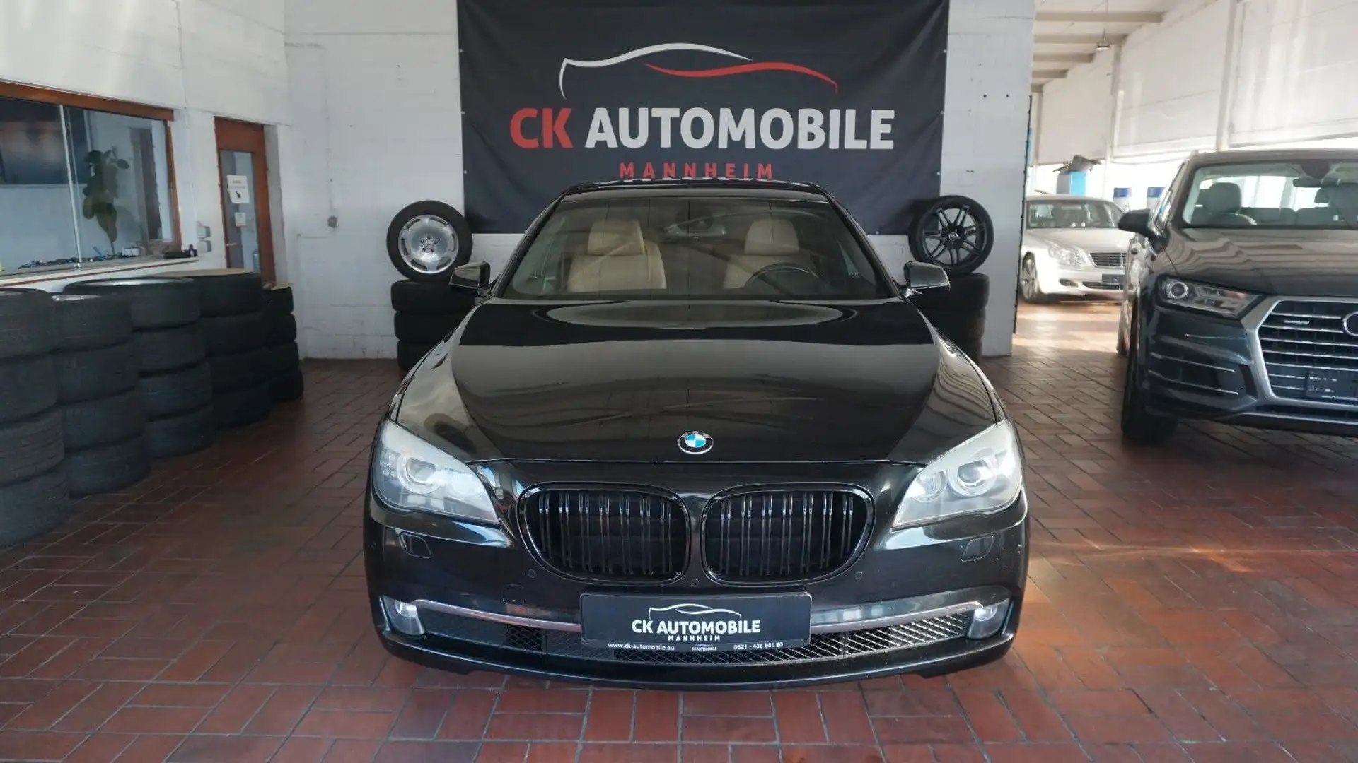 BMW 730 Ld*ACC*NAVI*360°GSD*BI-XENON*HUD*SBL*AHK* Černá - 1