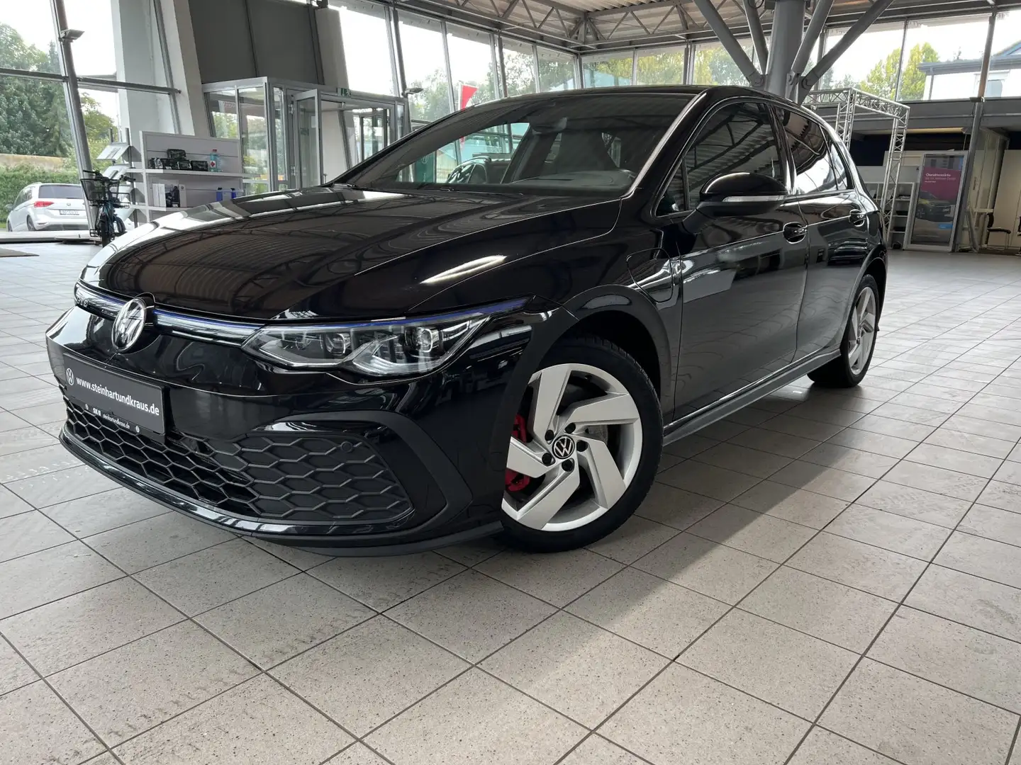 Volkswagen Golf VIII GTE 1,4 l eHybrid OPF 110 kW (150 PS) / 80 kW Zwart - 1