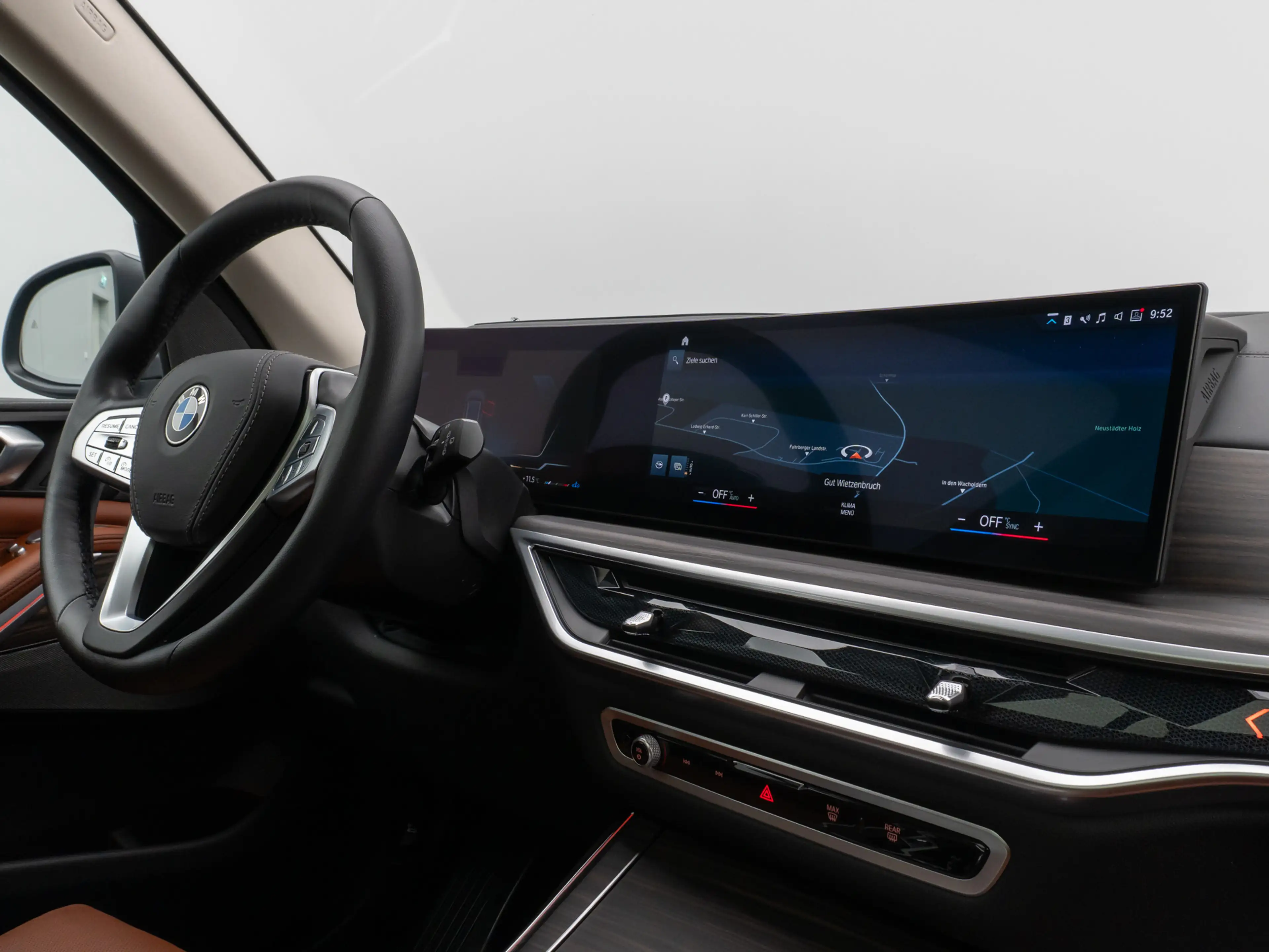 BMW X7 xD40d Panorama 360°HUD DAB H K Massage SoftCl — photo 40