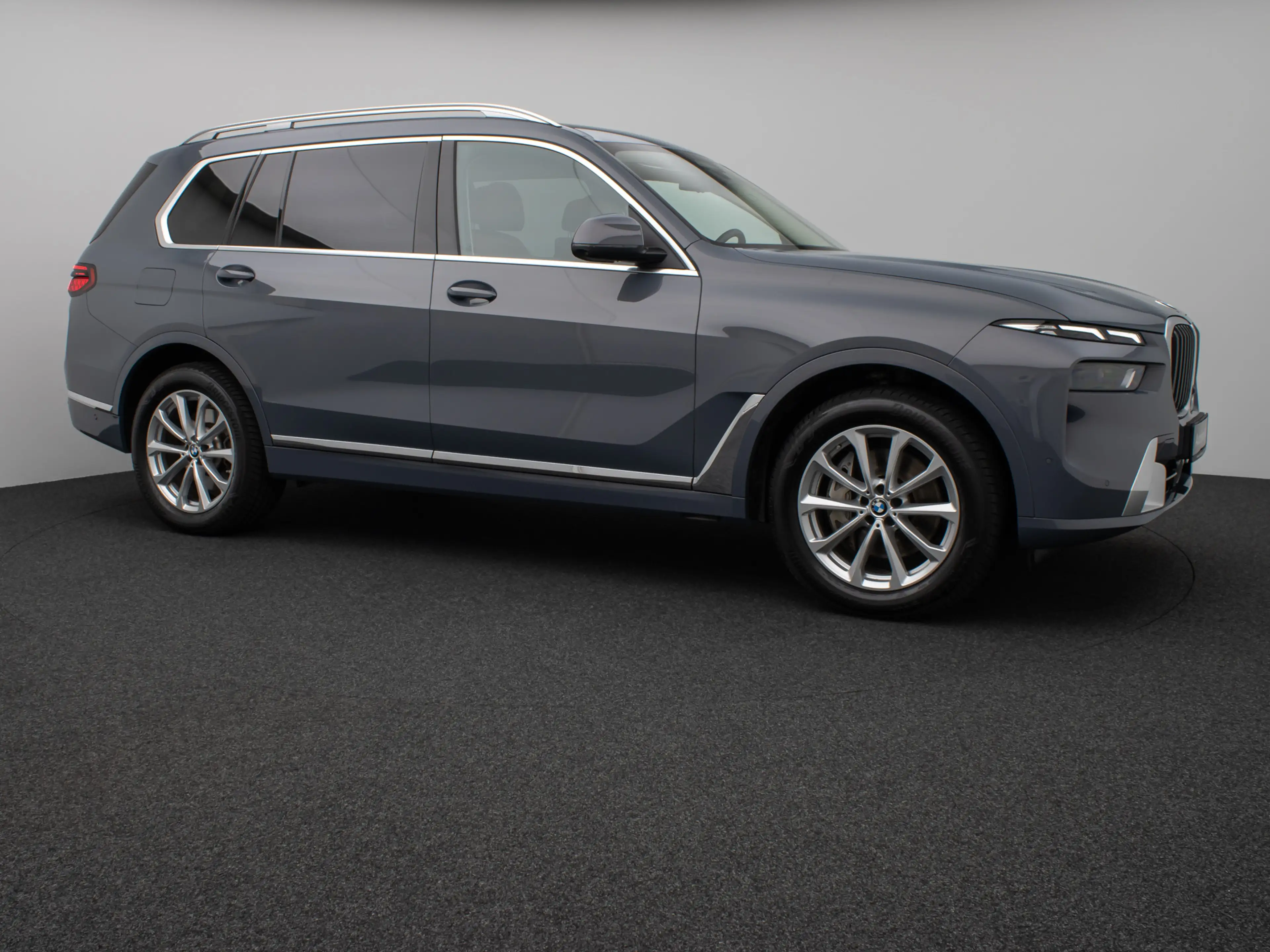BMW X7 xD40d Panorama 360°HUD DAB H K Massage SoftCl — photo 4