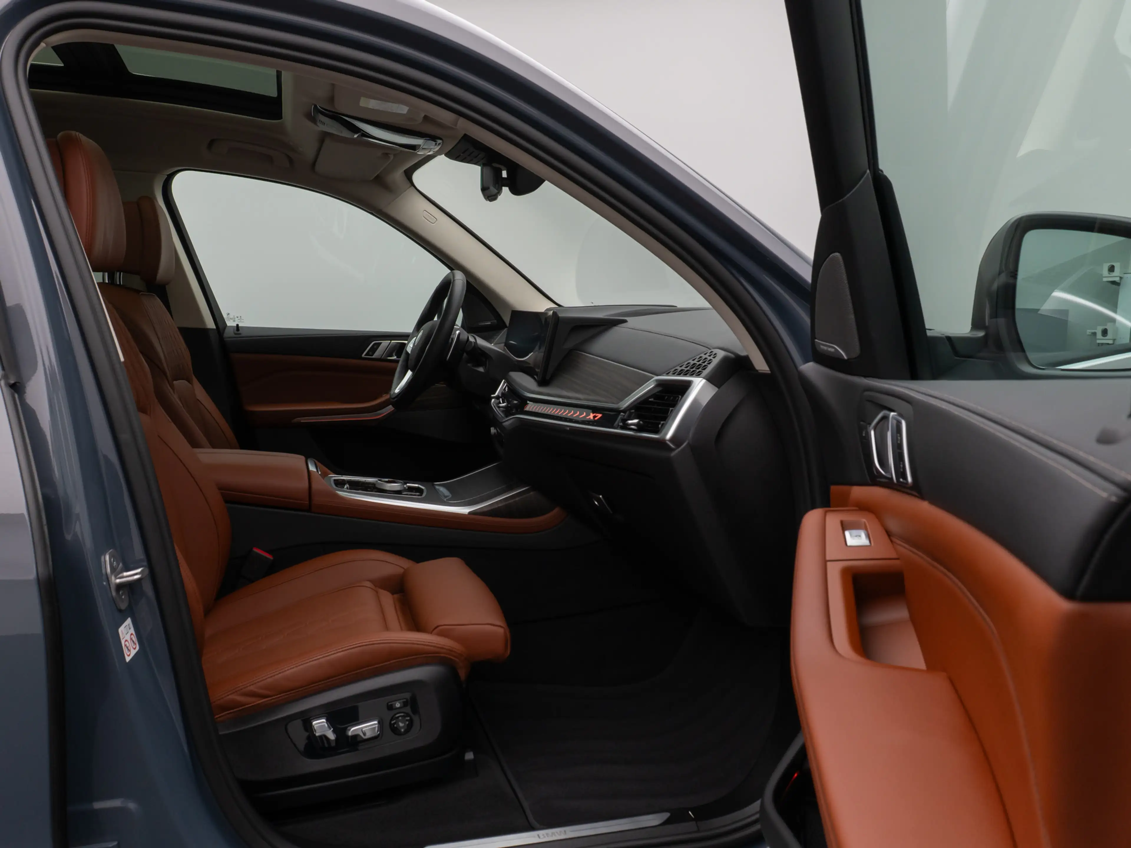 BMW X7 xD40d Panorama 360°HUD DAB H K Massage SoftCl — photo 24