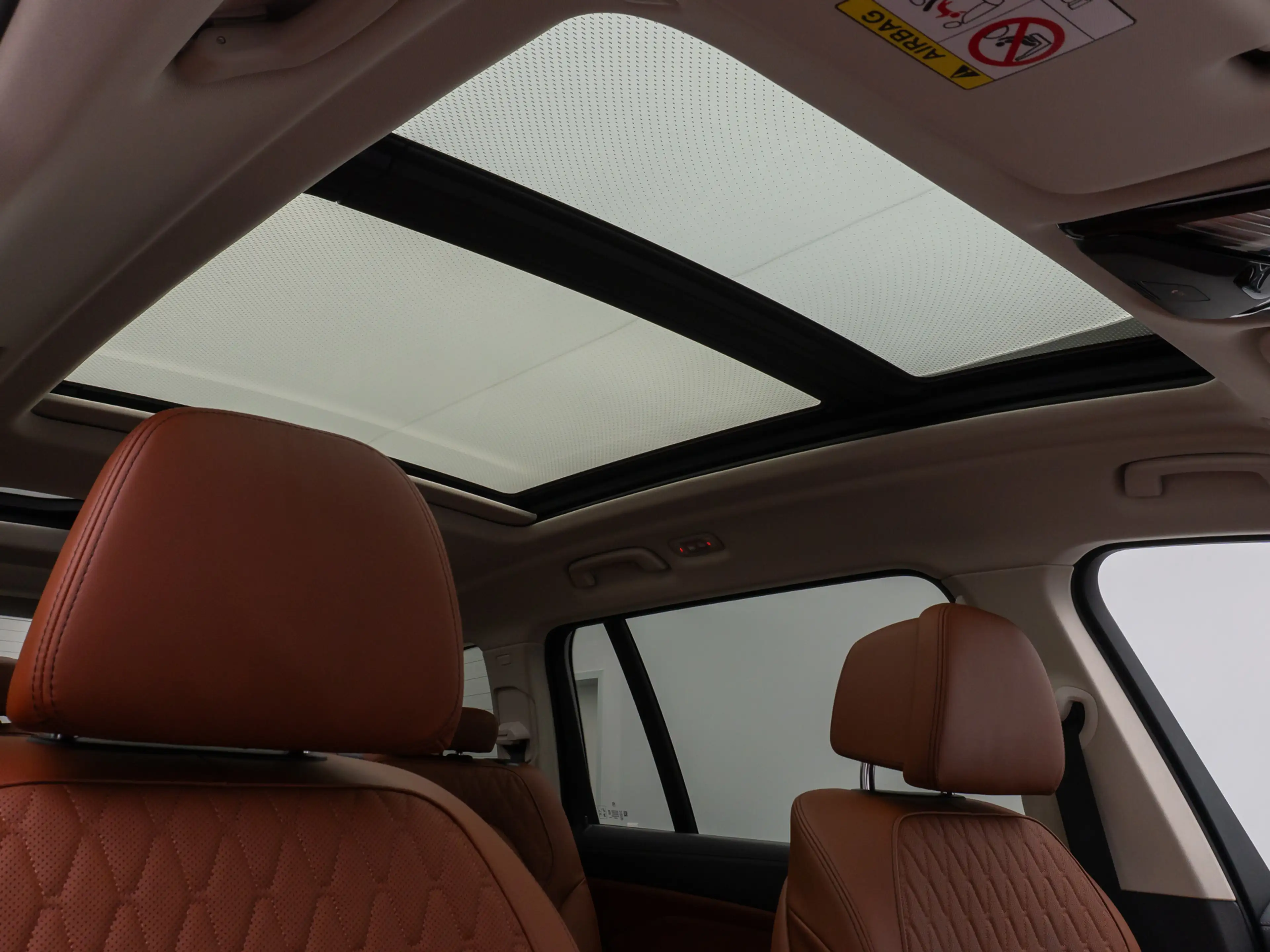 BMW X7 xD40d Panorama 360°HUD DAB H K Massage SoftCl — photo 32