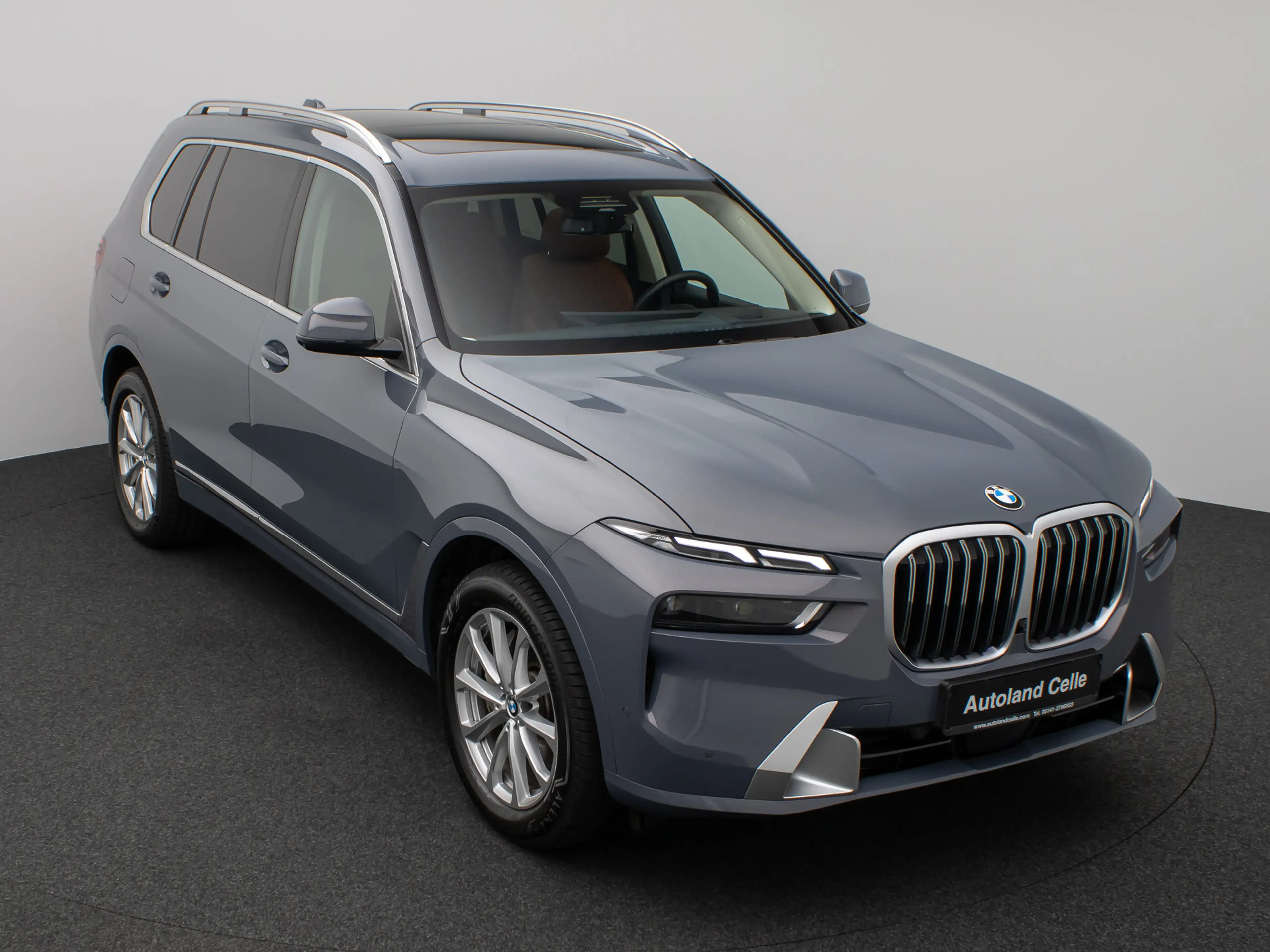 BMW X7 xD40d Panorama 360°HUD DAB H K Massage SoftCl — photo 3
