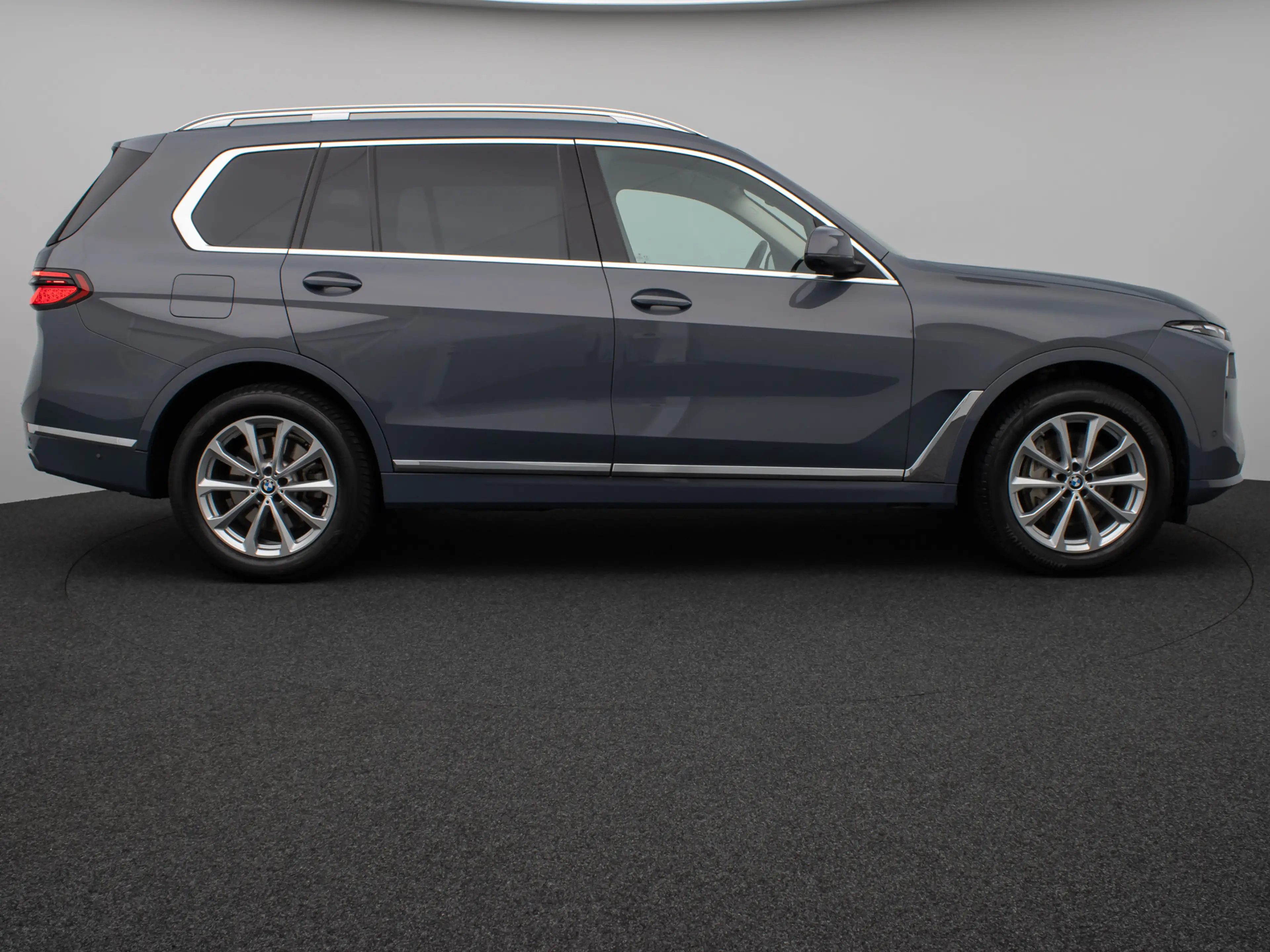 BMW X7 xD40d Panorama 360°HUD DAB H K Massage SoftCl — photo 5