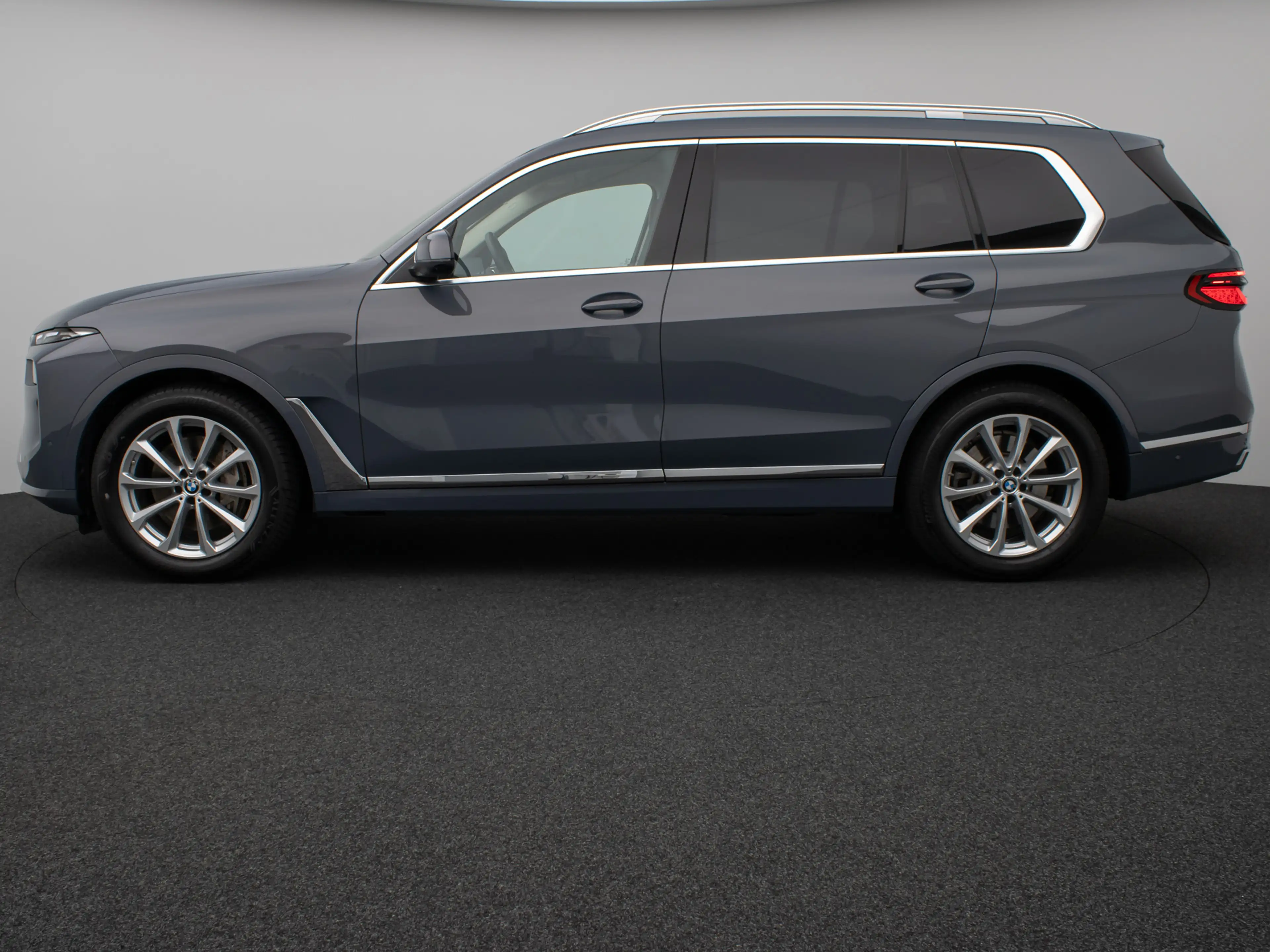BMW X7 xD40d Panorama 360°HUD DAB H K Massage SoftCl — photo 11