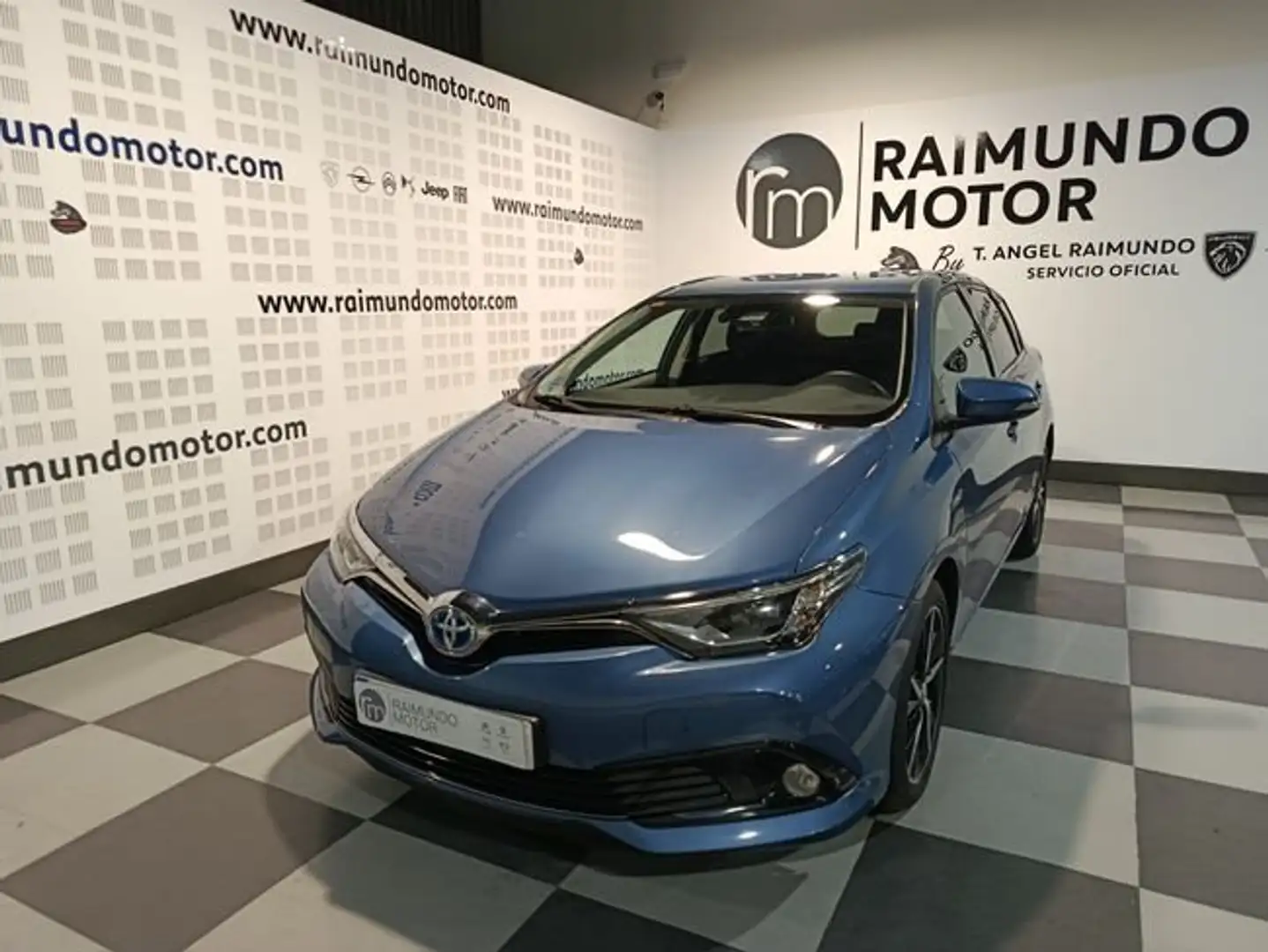Toyota Auris 140H e-CVT Advance Azul - 1