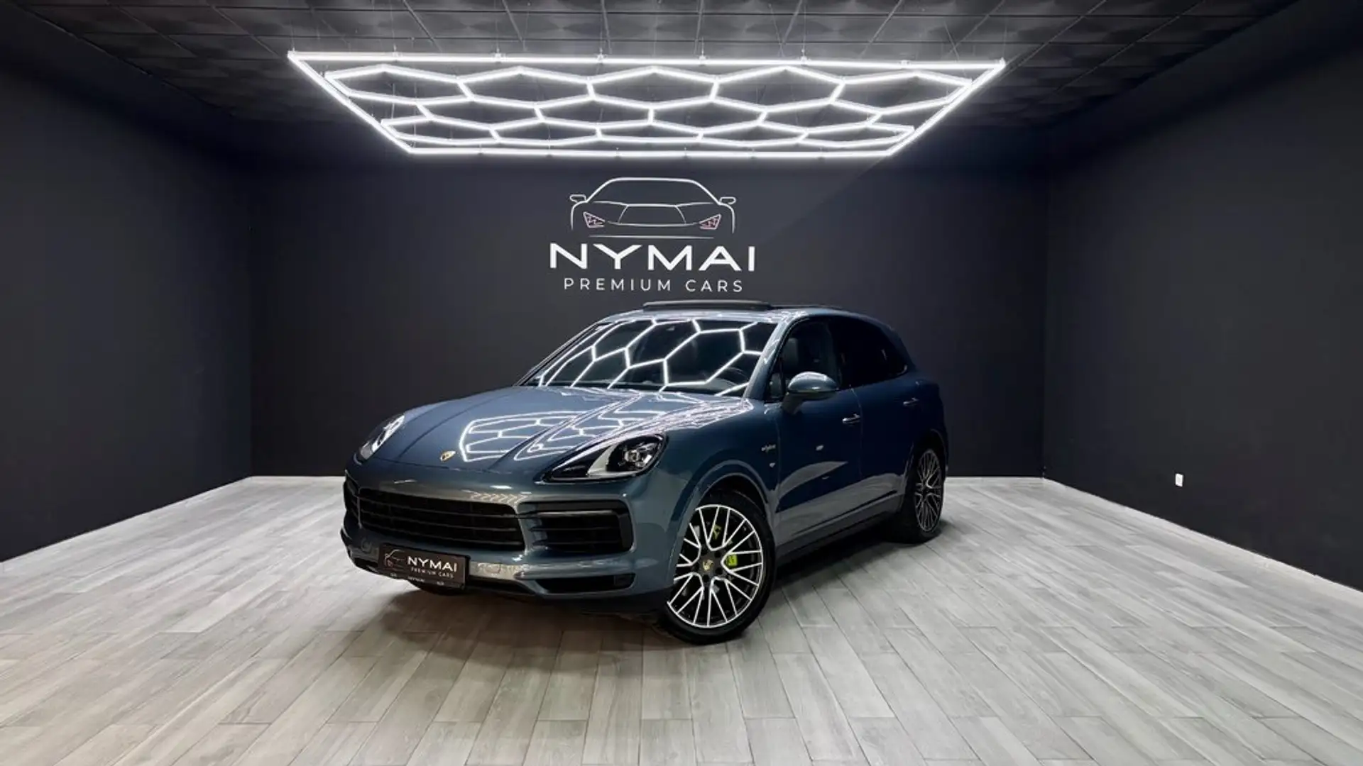 Porsche Cayenne E-Hybrid Groen - 1