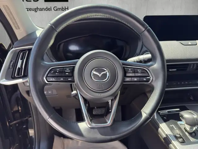 Mazda CX-60 view 10