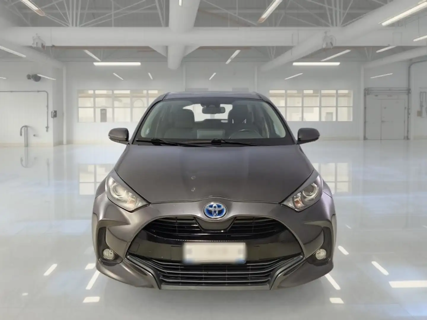 Toyota Yaris Hybrid Business MY20 5 PORTE - 2