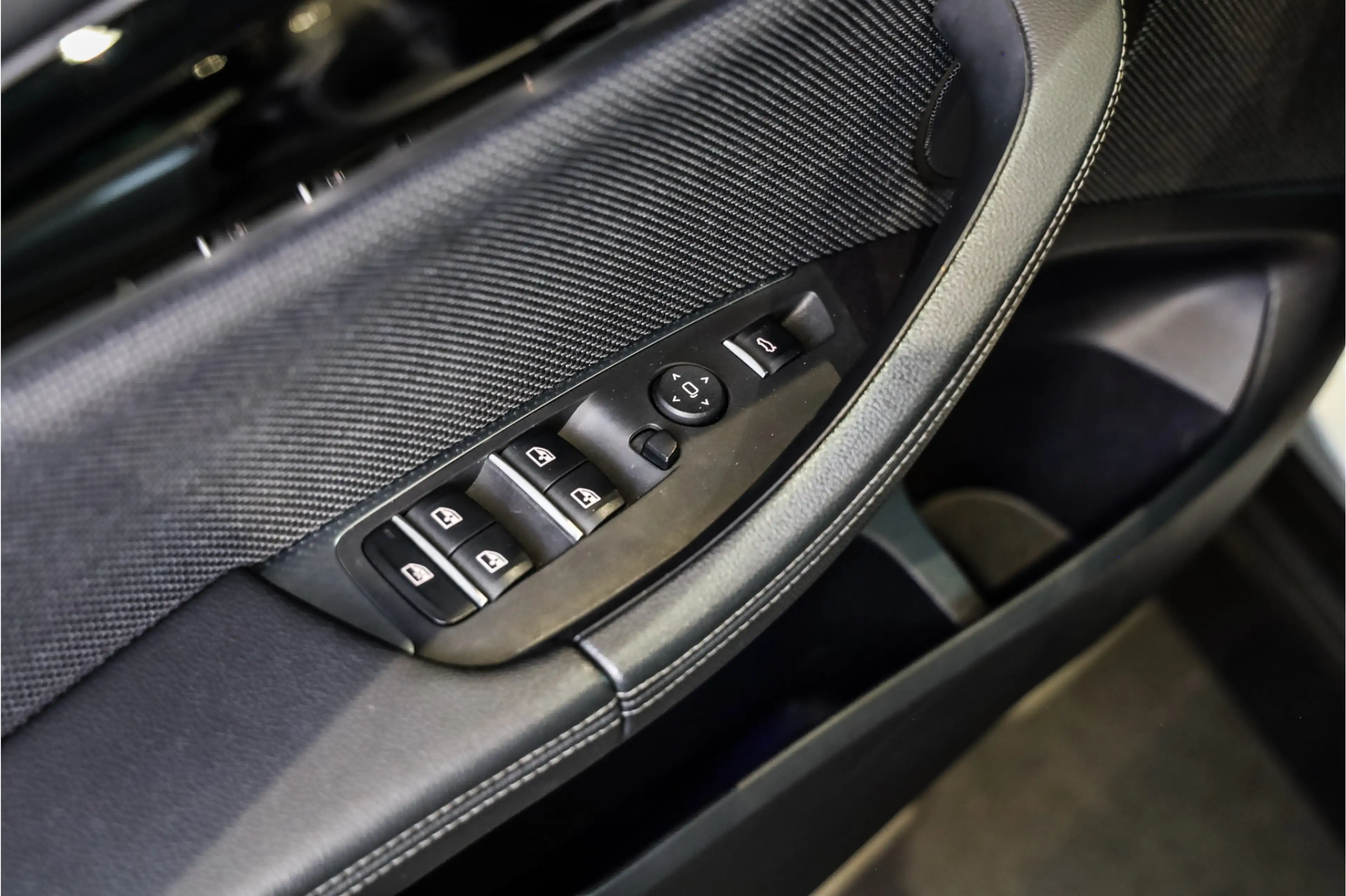 BMW X4 xDrive20i High Executive X-Line Sportstoelen D.Led — photo 15