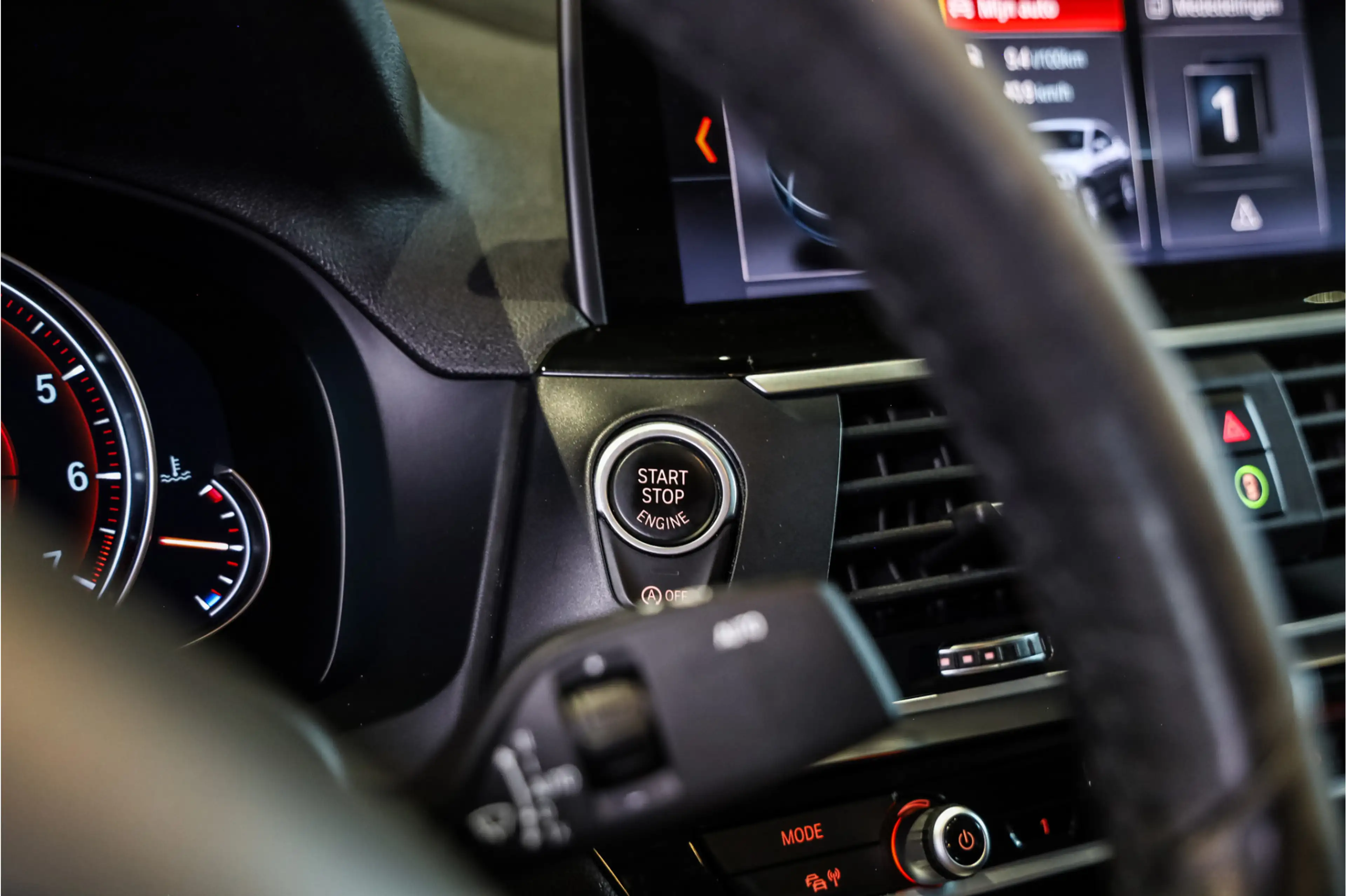 BMW X4 xDrive20i High Executive X-Line Sportstoelen D.Led — photo 14