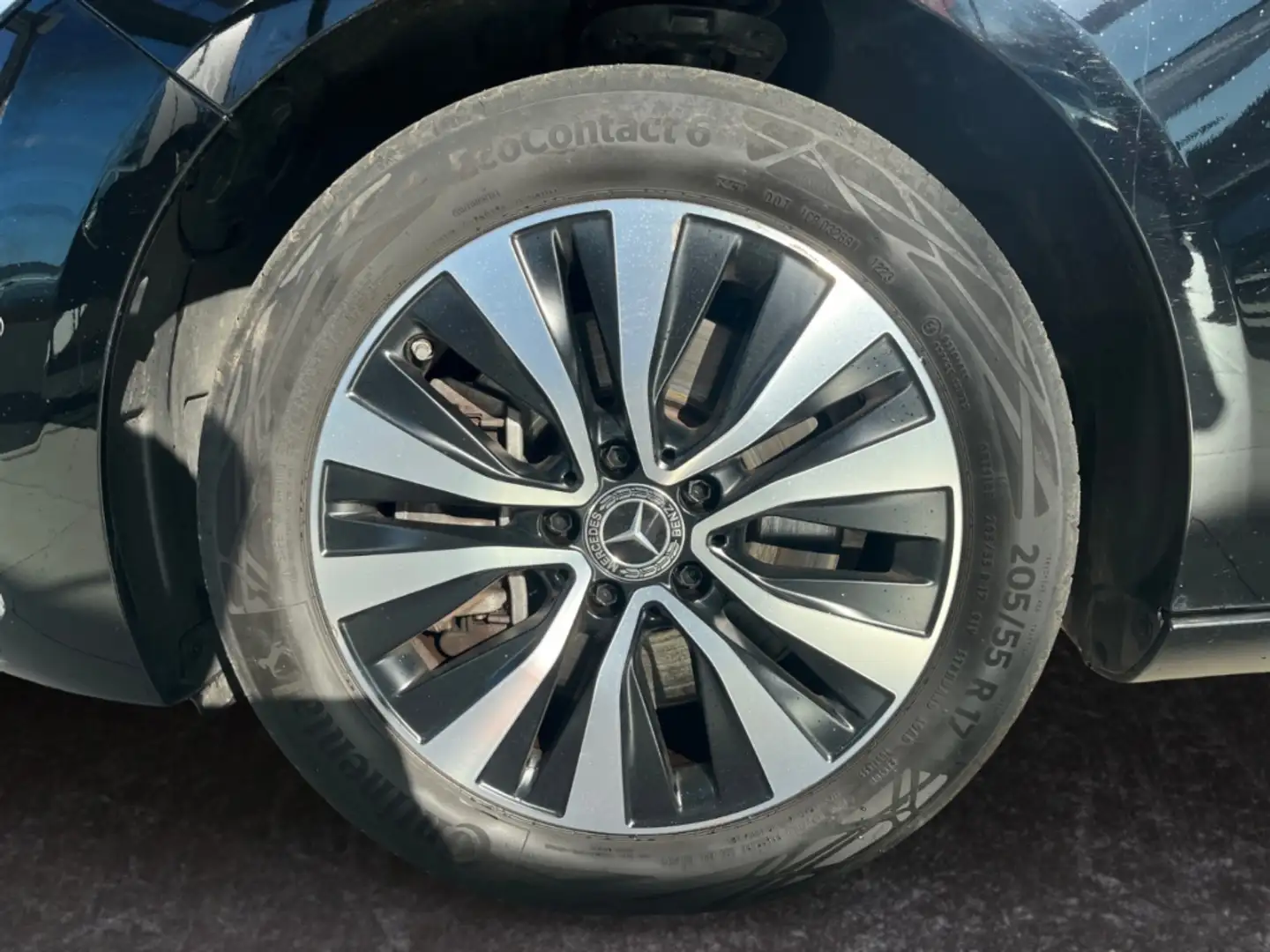 Mercedes-Benz B 250 e Plugin Hybrid 8G-DCT Style *Pano*Park Assist*el Weiß - 2