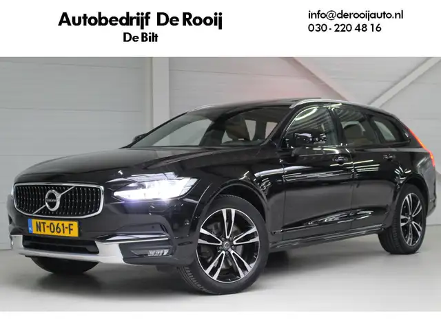 Volvo V90 Cross Country 2.0 T5 Pro Navigatie | Panoramadak | Leder | Trekh