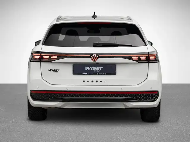 Volkswagen Passat view 9