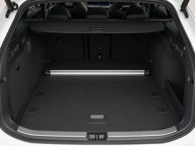 Volkswagen Passat view 12