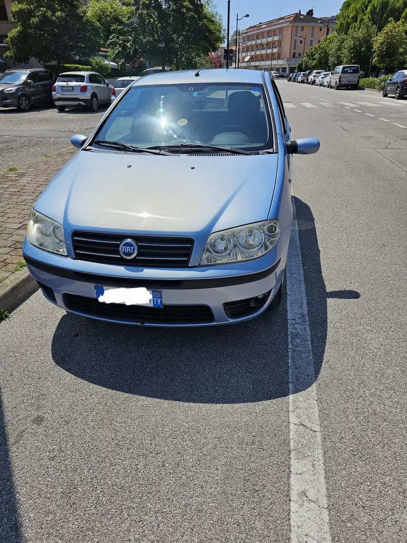 Fiat Punto 5p 1.3 mjt 16v - 1