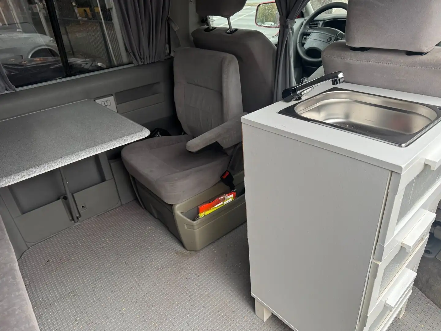 Volkswagen T4 Multivan *BETT*SPÜLE*TÜV NEU*ZAHNRIEMEN NEU* Rojo - 2