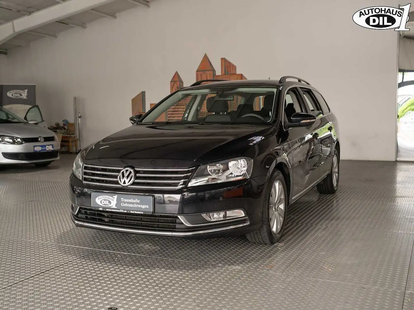 Volkswagen Passat Variant V 2.0 TDI  Comfortline *SHZ*AHK* Noir - 2