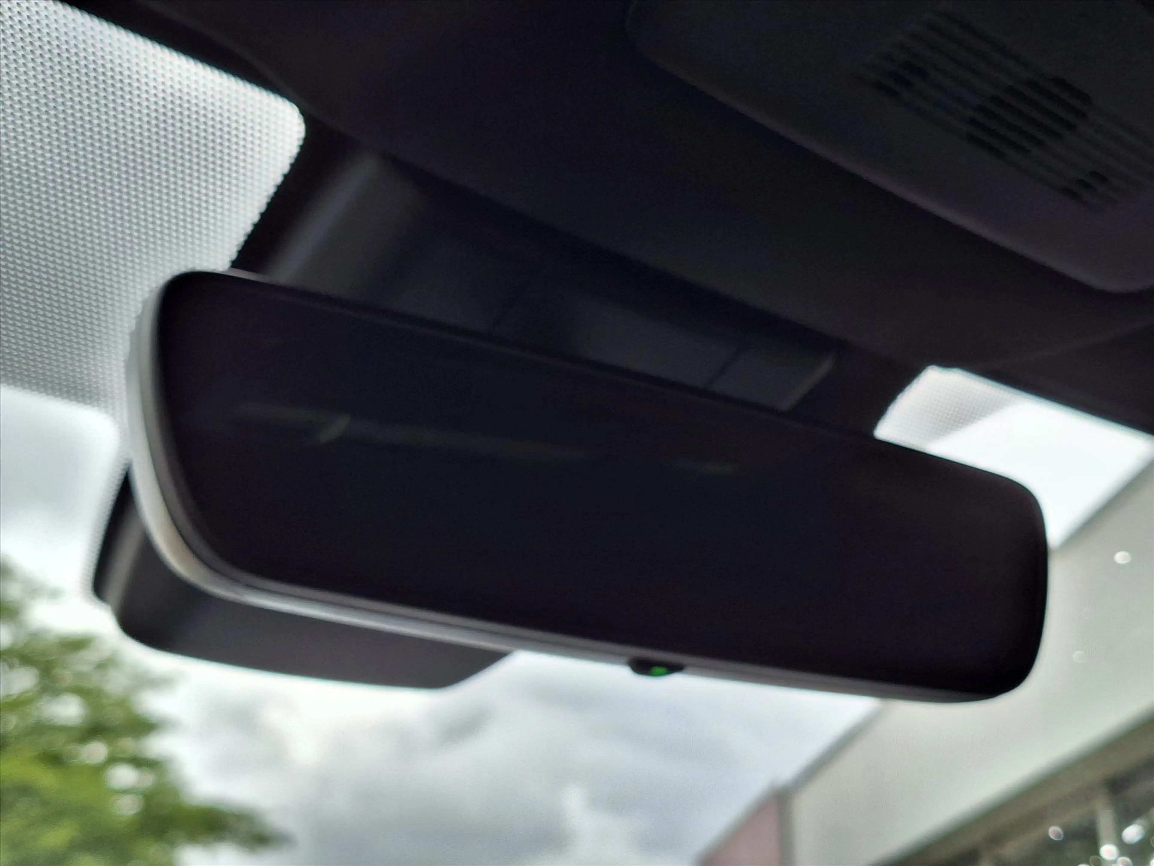 Lexus UX 250h F Sport Line | Head up display, Dodehoekherkenning — photo 24