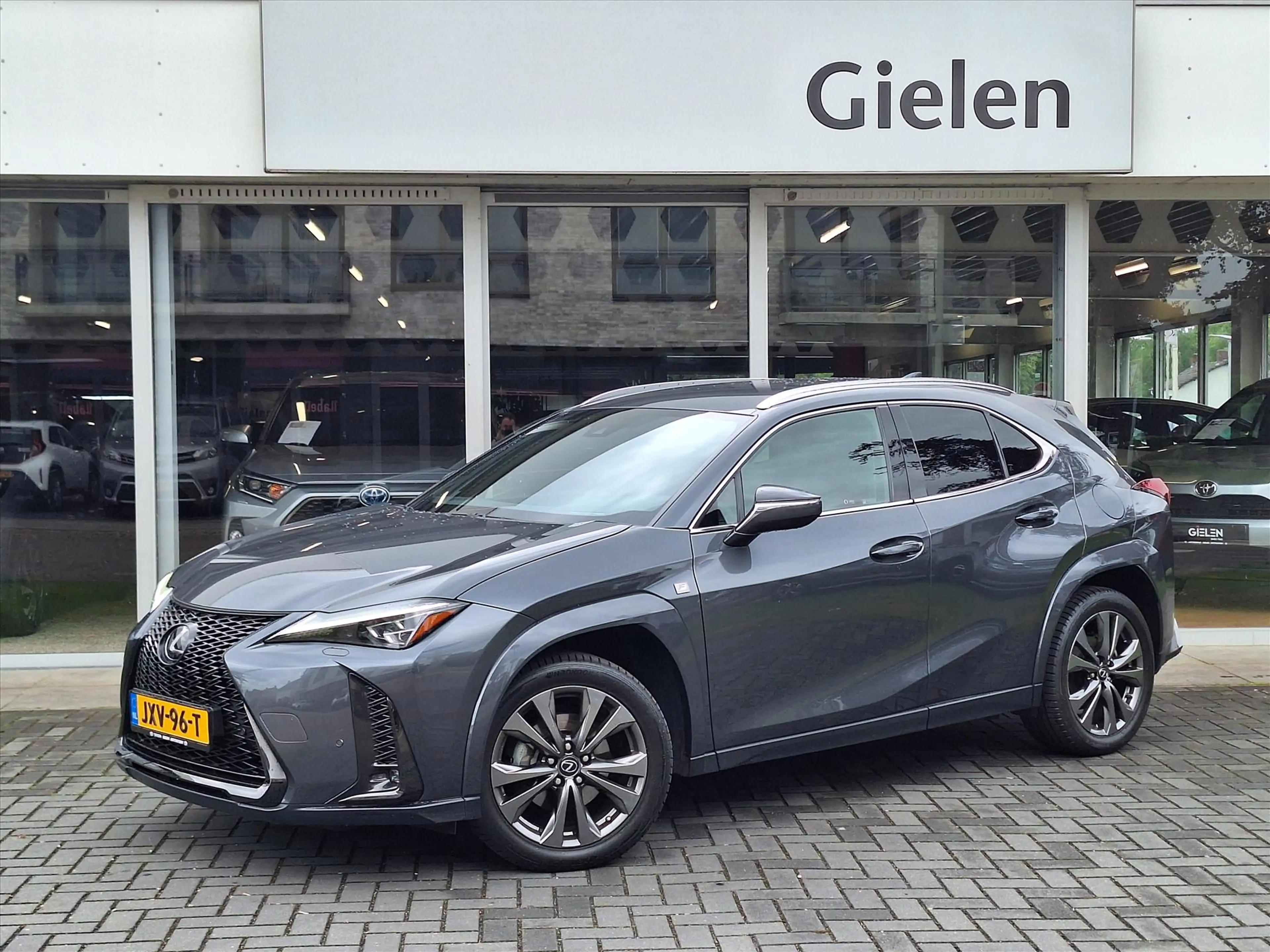 Lexus UX 250h F Sport Line | Head up display, Dodehoekherkenning