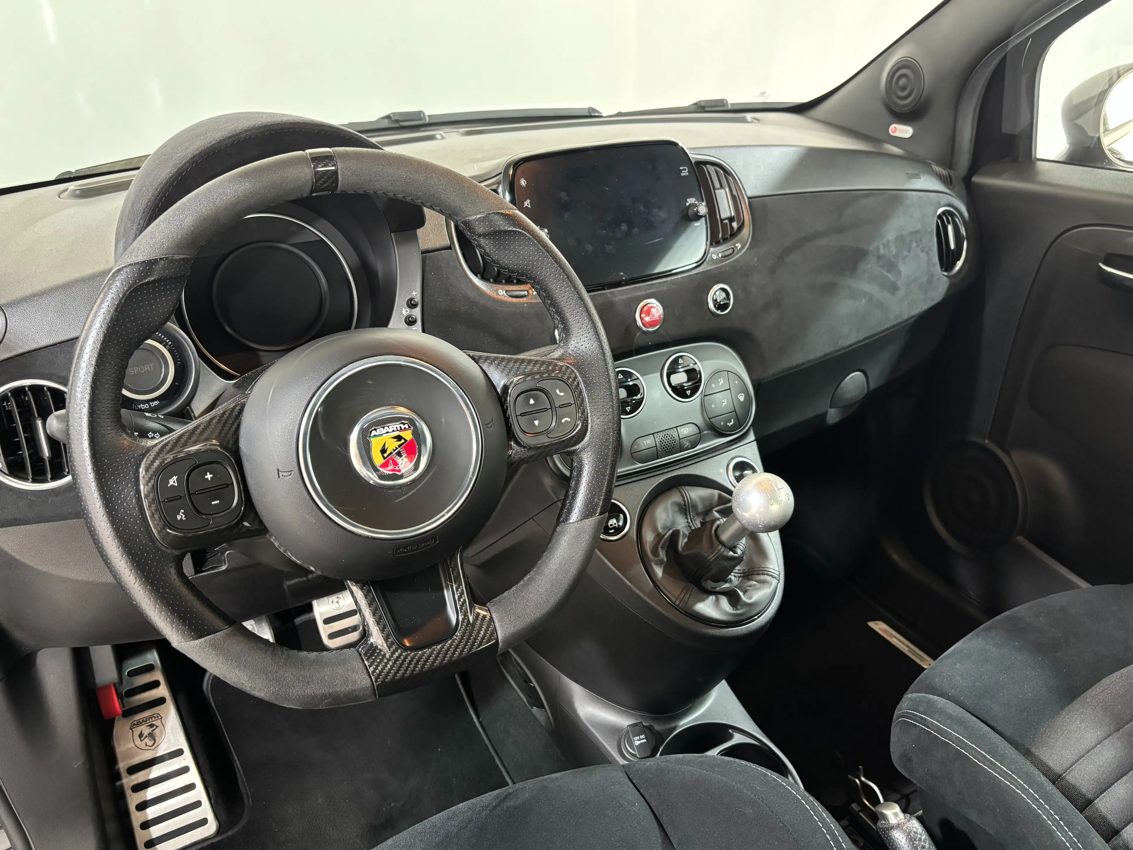 Abarth 595 Competizione 1.4 * Performance * Beats * Xénon * Alcantara — photo 9