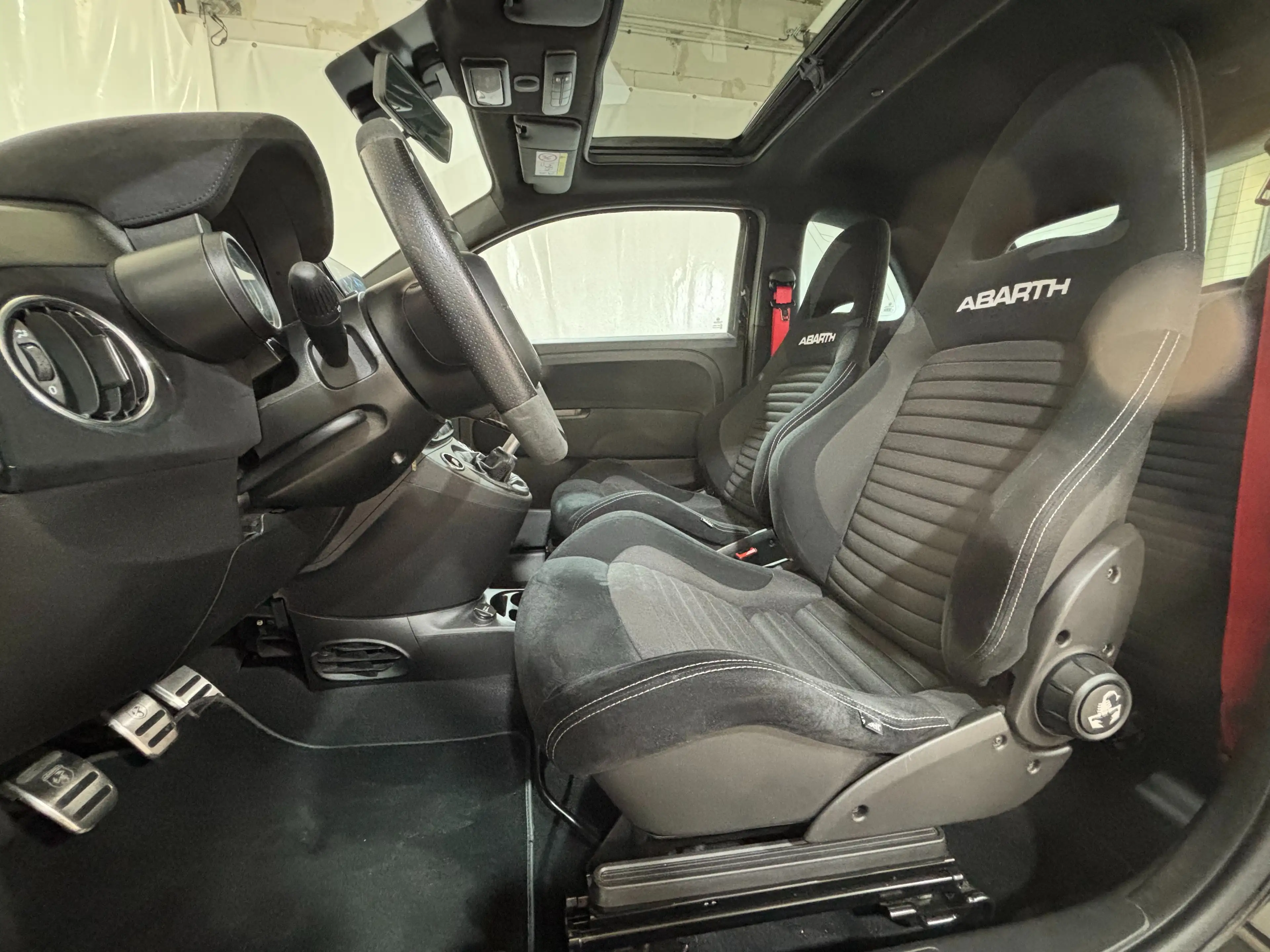 Abarth 595 Competizione 1.4 * Performance * Beats * Xénon * Alcantara — photo 11
