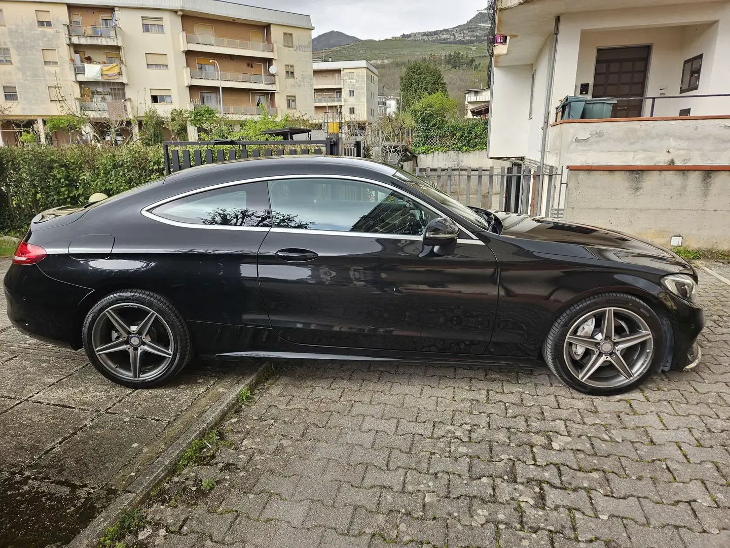 Mercedes-Benz C 220 C 220d Coupè 4 Matic Premium Amg Noir - 2