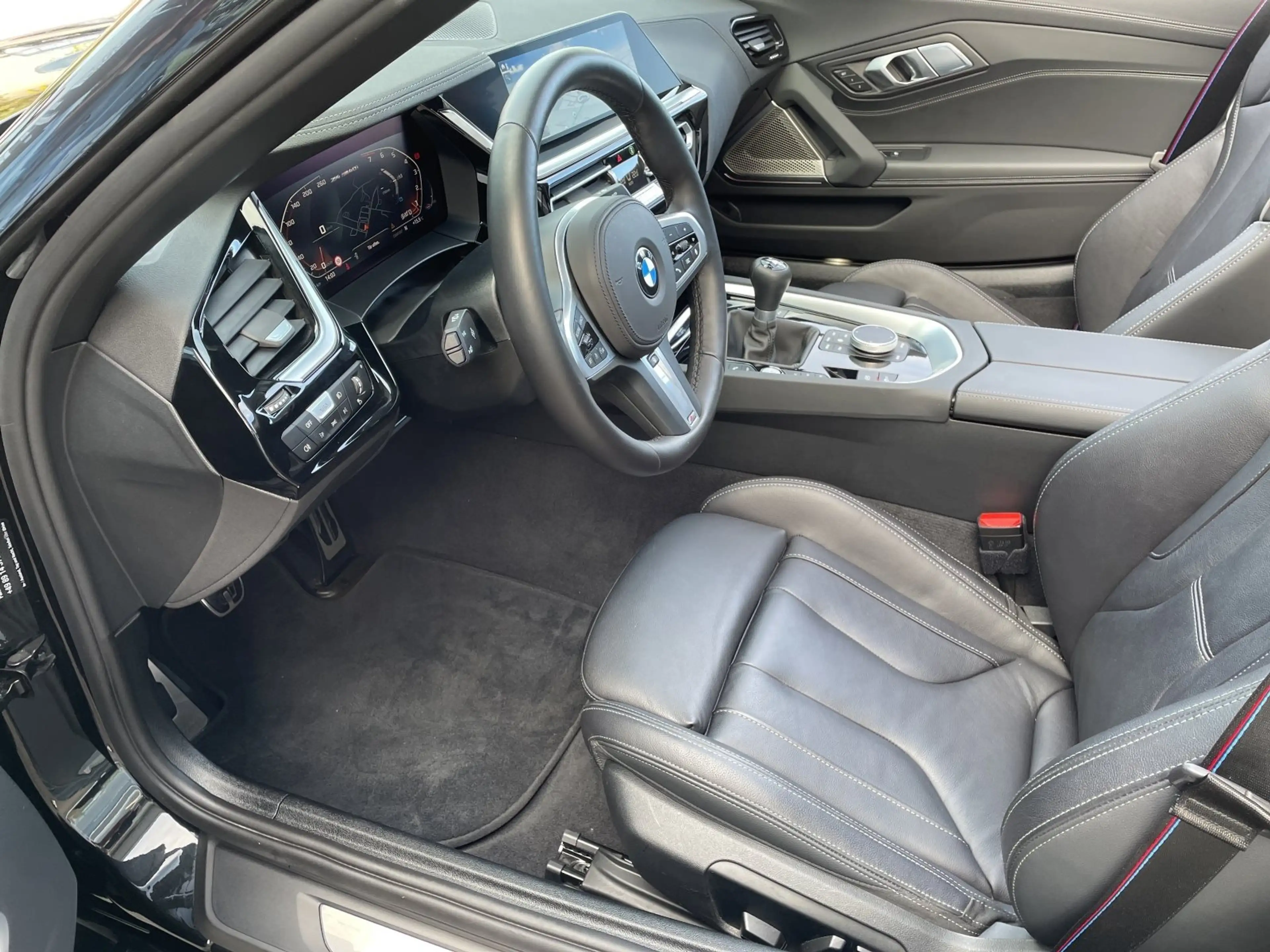 BMW Z4 M40i Handschalter-Adaptives M Fahrwerk-Head Up-Har — photo 10