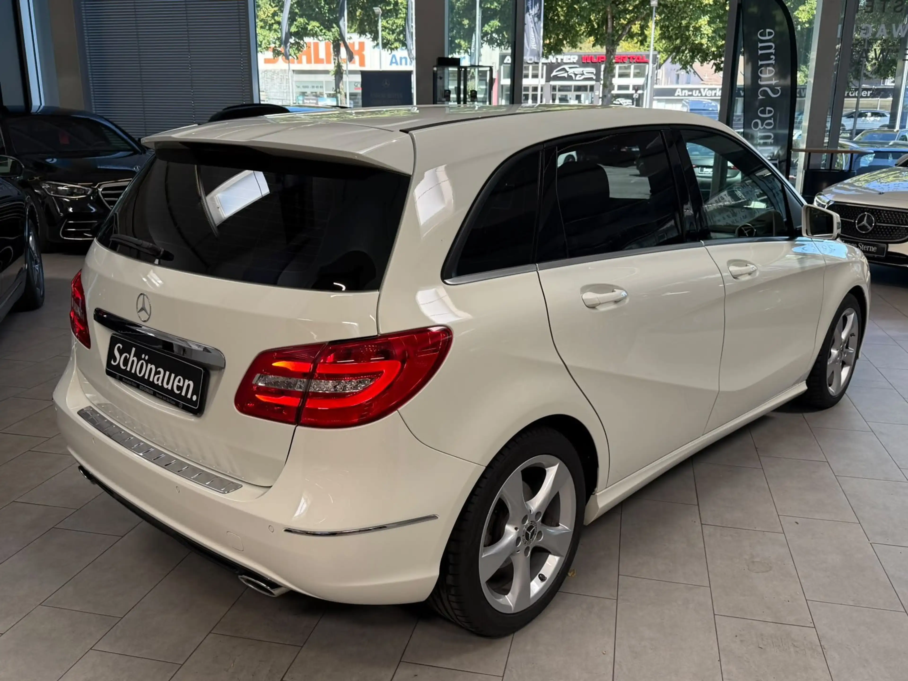Mercedes-Benz B 180 CDI BIXENON+AHK+KAMERA+SITZHZ+KLIMA+PTS — photo 7