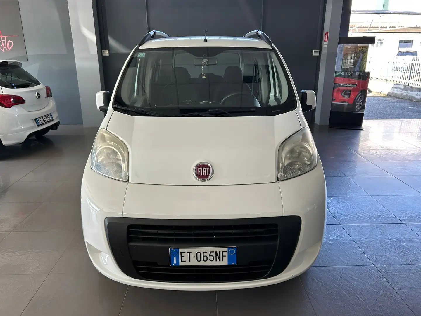Fiat Qubo 1.4 8v 70cv-METANO Weiß - 1