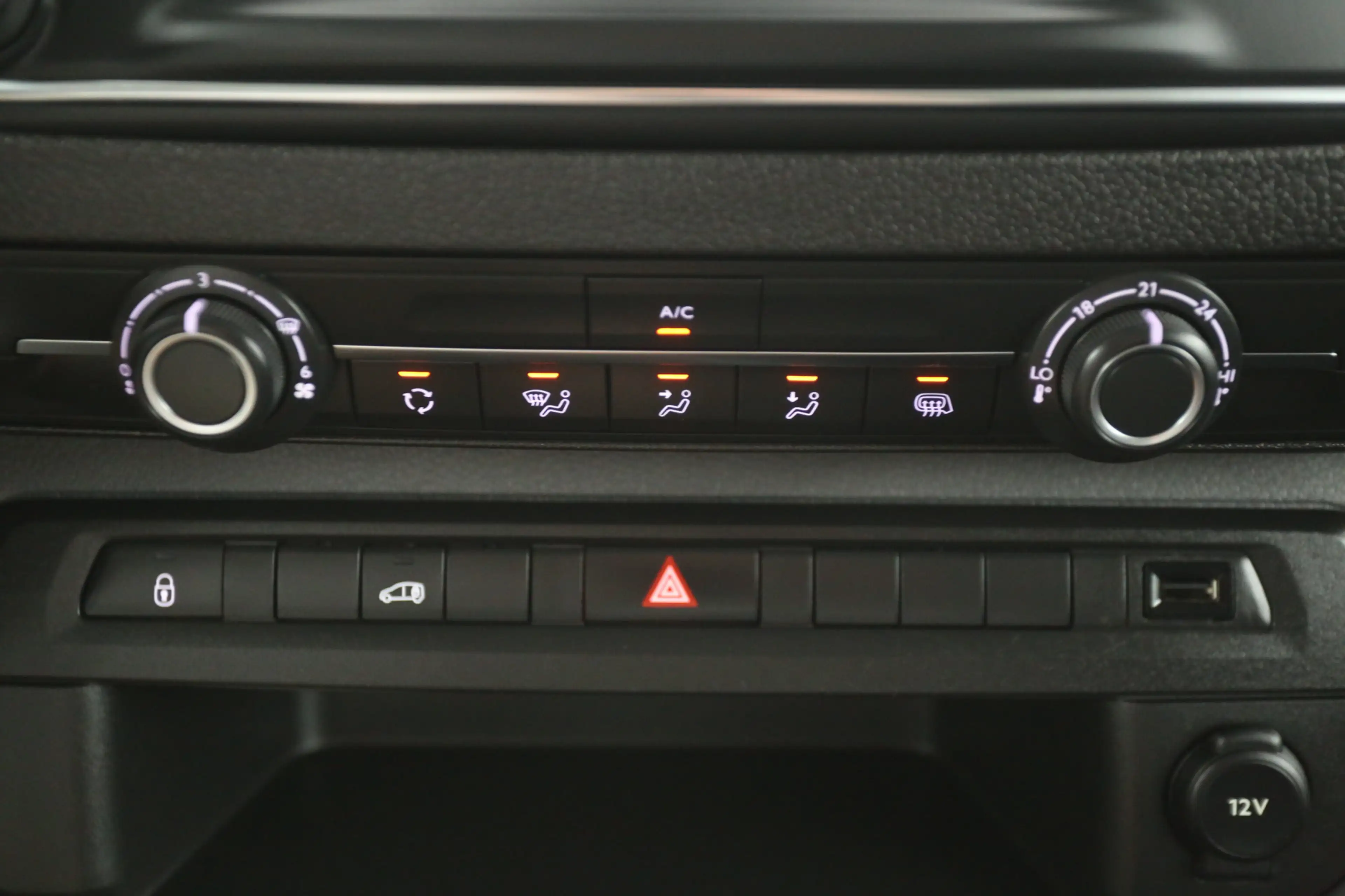 Peugeot Expert 2.0 BlueHDI L2H1 | Airco | Cruise | 3 Zits | Camer — photo 17