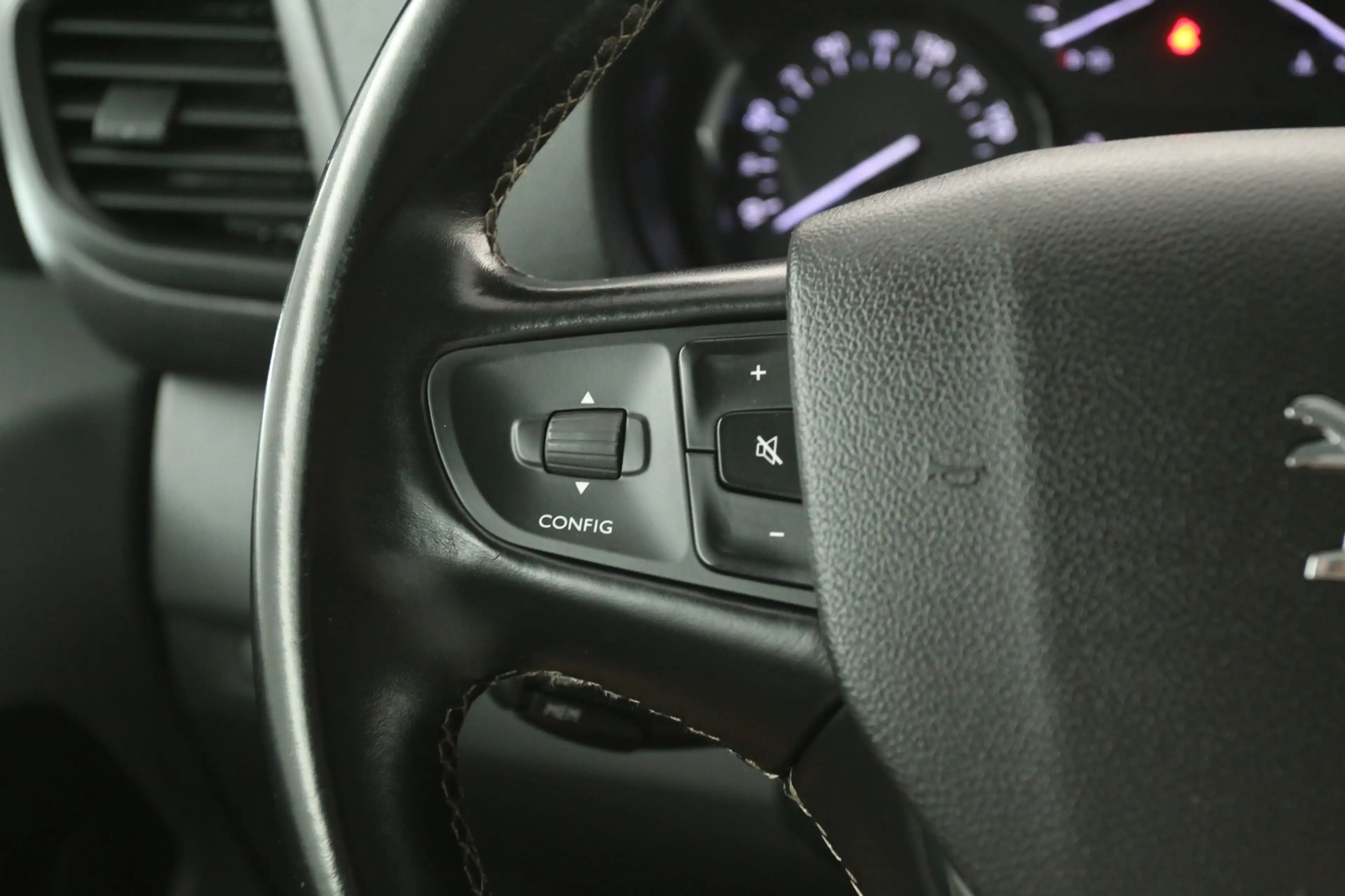Peugeot Expert 2.0 BlueHDI L2H1 | Airco | Cruise | 3 Zits | Camer — photo 14
