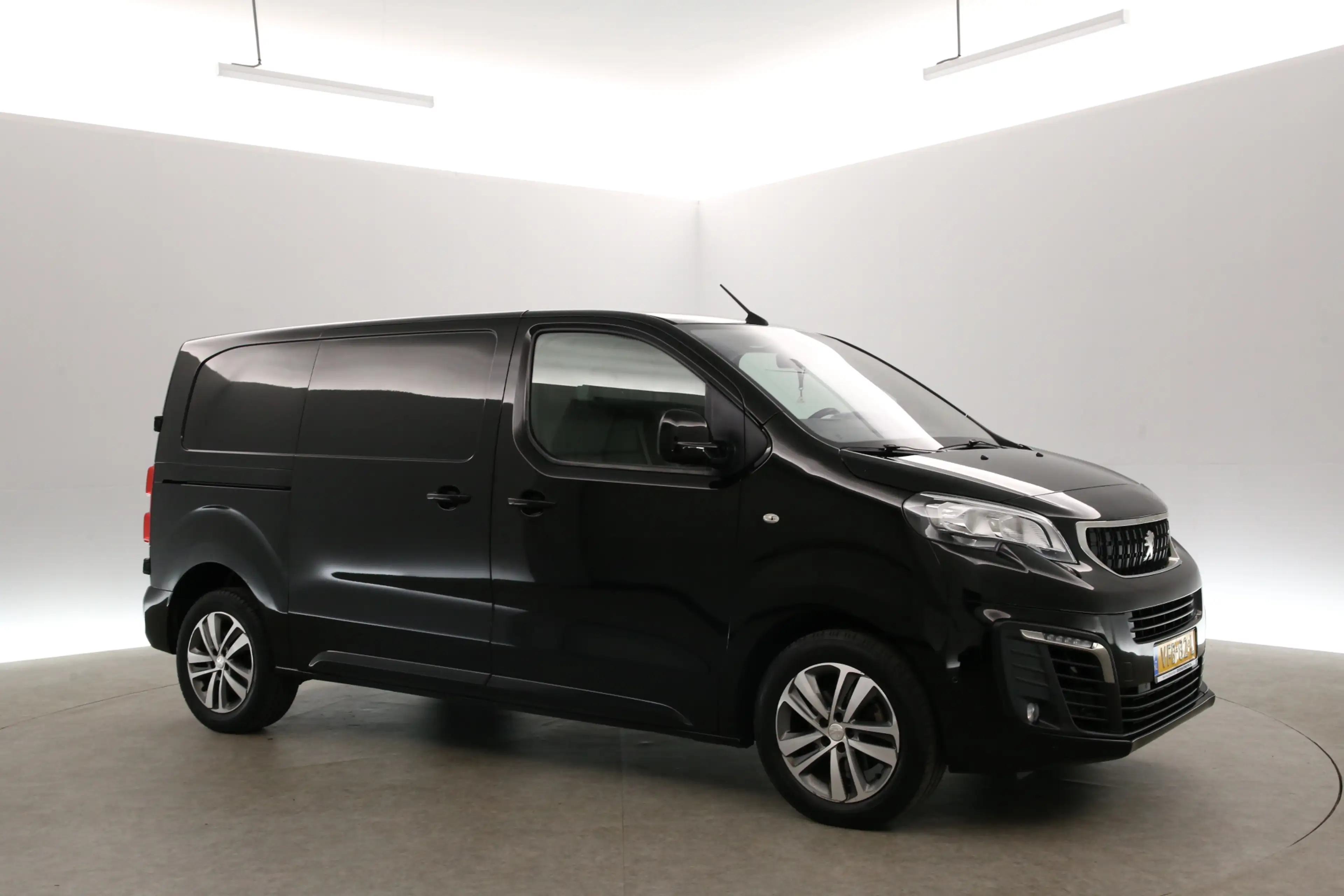 Peugeot Expert 2.0 BlueHDI L2H1 | Airco | Cruise | 3 Zits | Camer — photo 6
